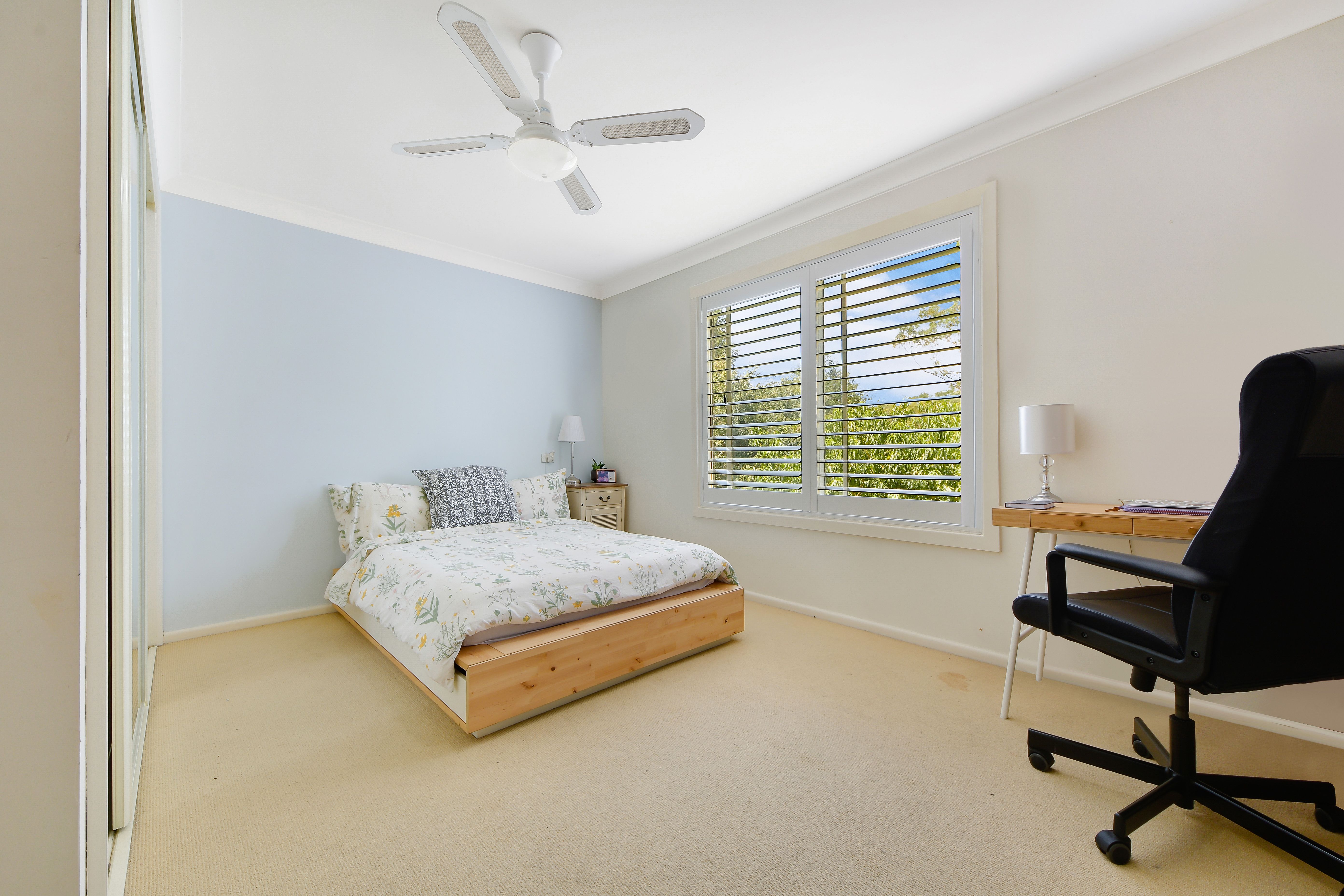 33 Canberra Crescent Campbelltown Nsw Residential House For Sale