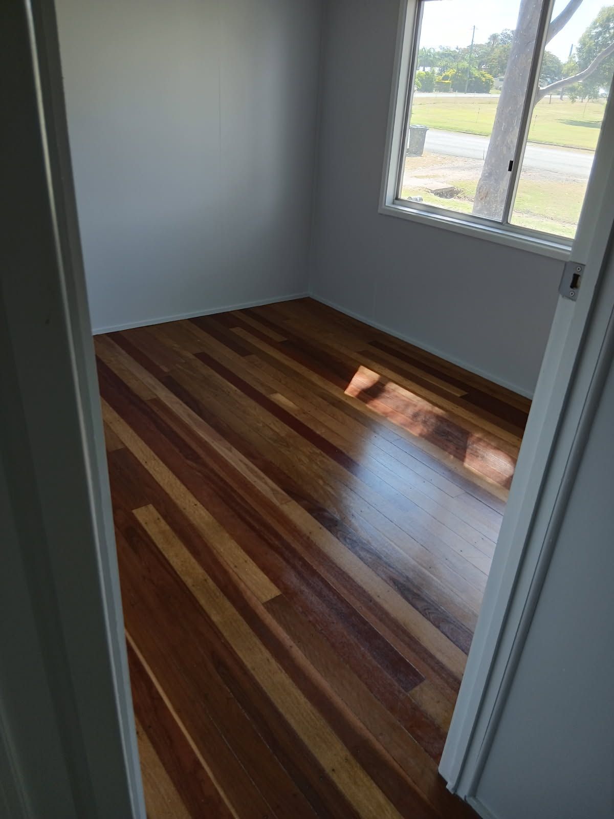 37A Warton Street — photo 3 of 8