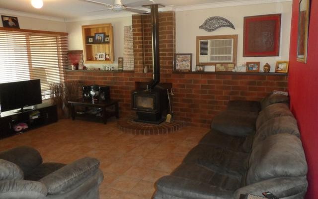16 Nalara Avenue, Loxton, SA 5333