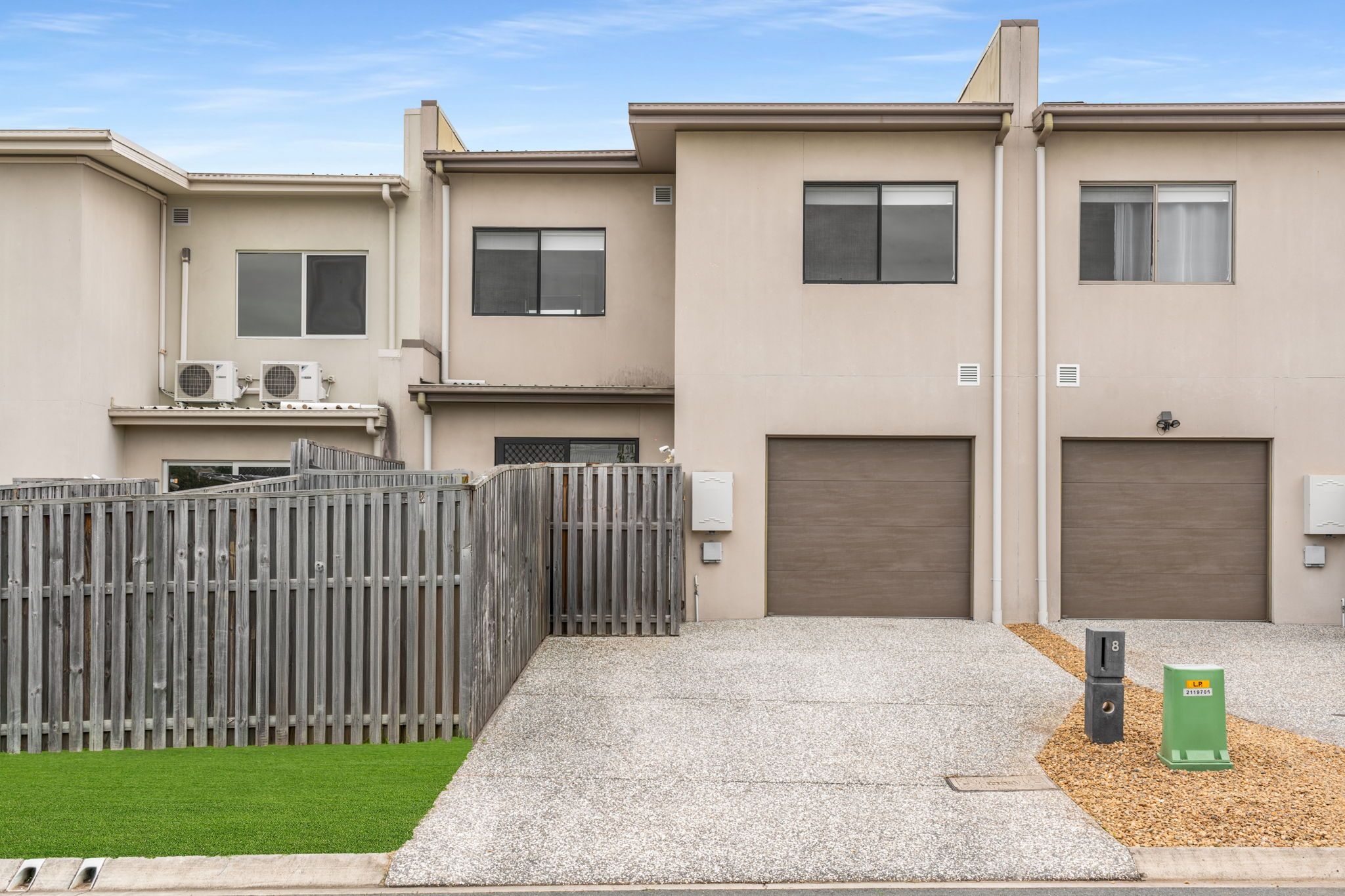 8 Napier Circuit, Silkstone, QLD 4304