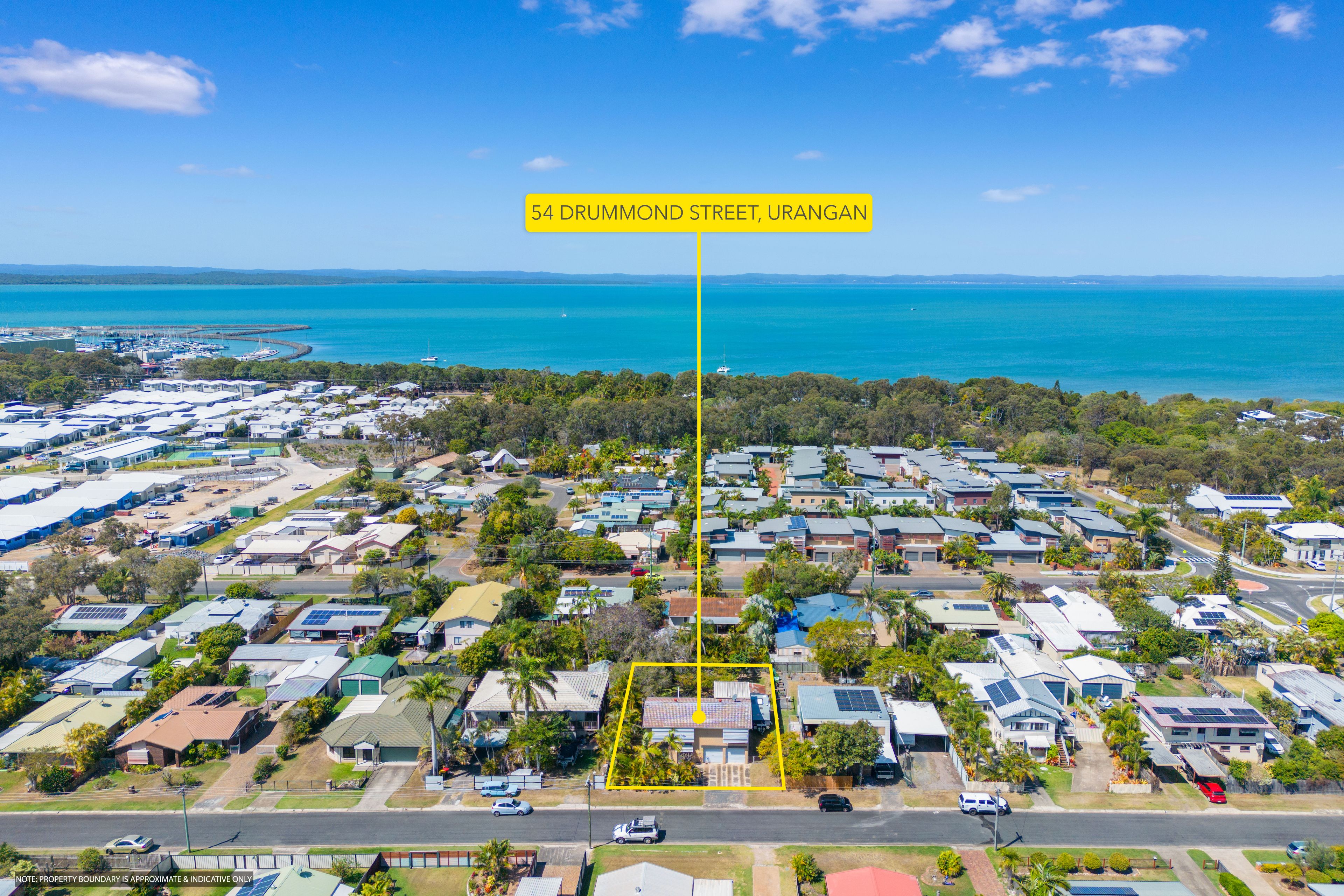 54 Drummond Street, Urangan, QLD 4655