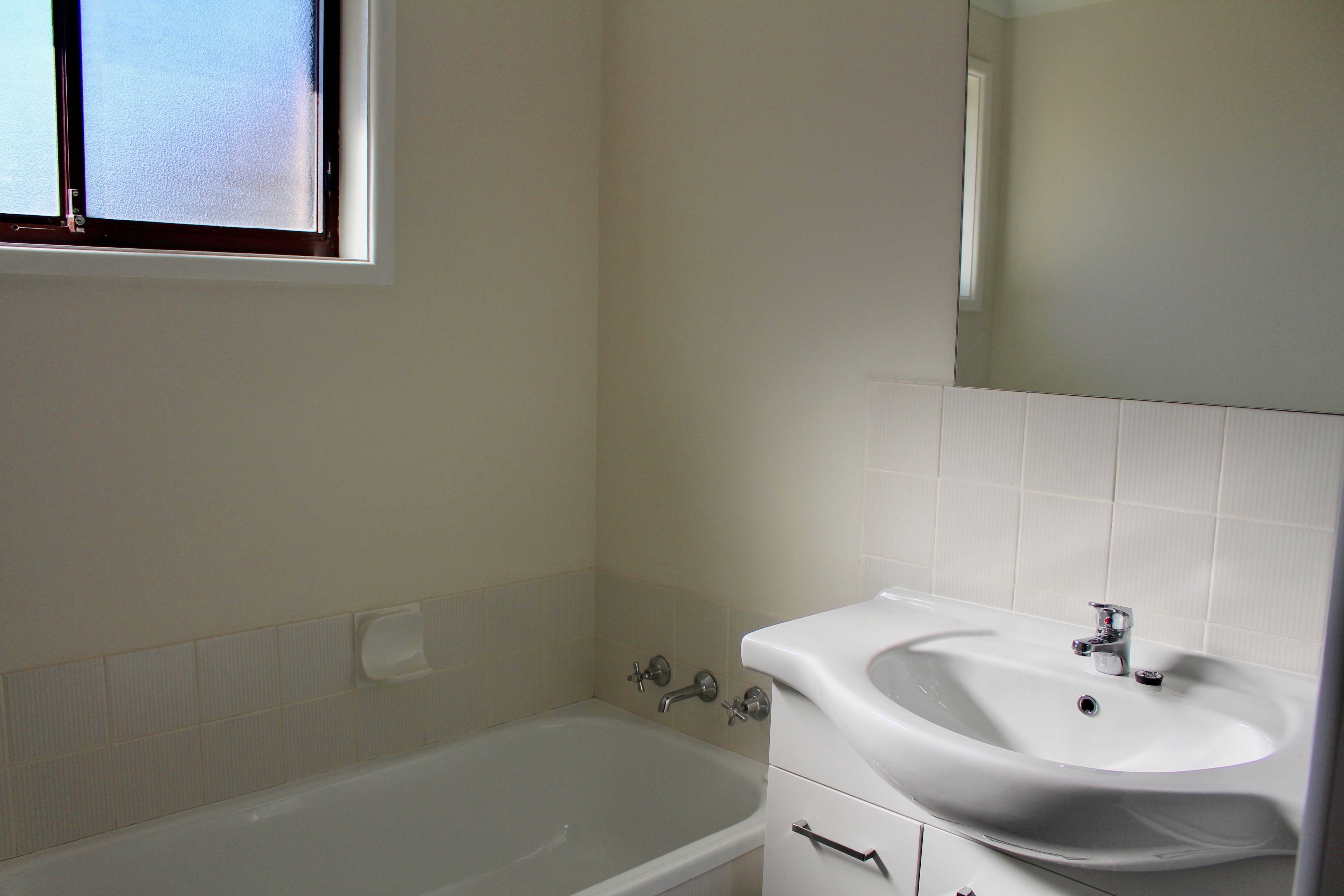 84 Ascot Road — photo 10 of 15