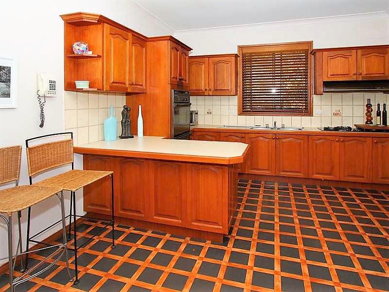 11 Verdun Grove, Reservoir, VIC 3073