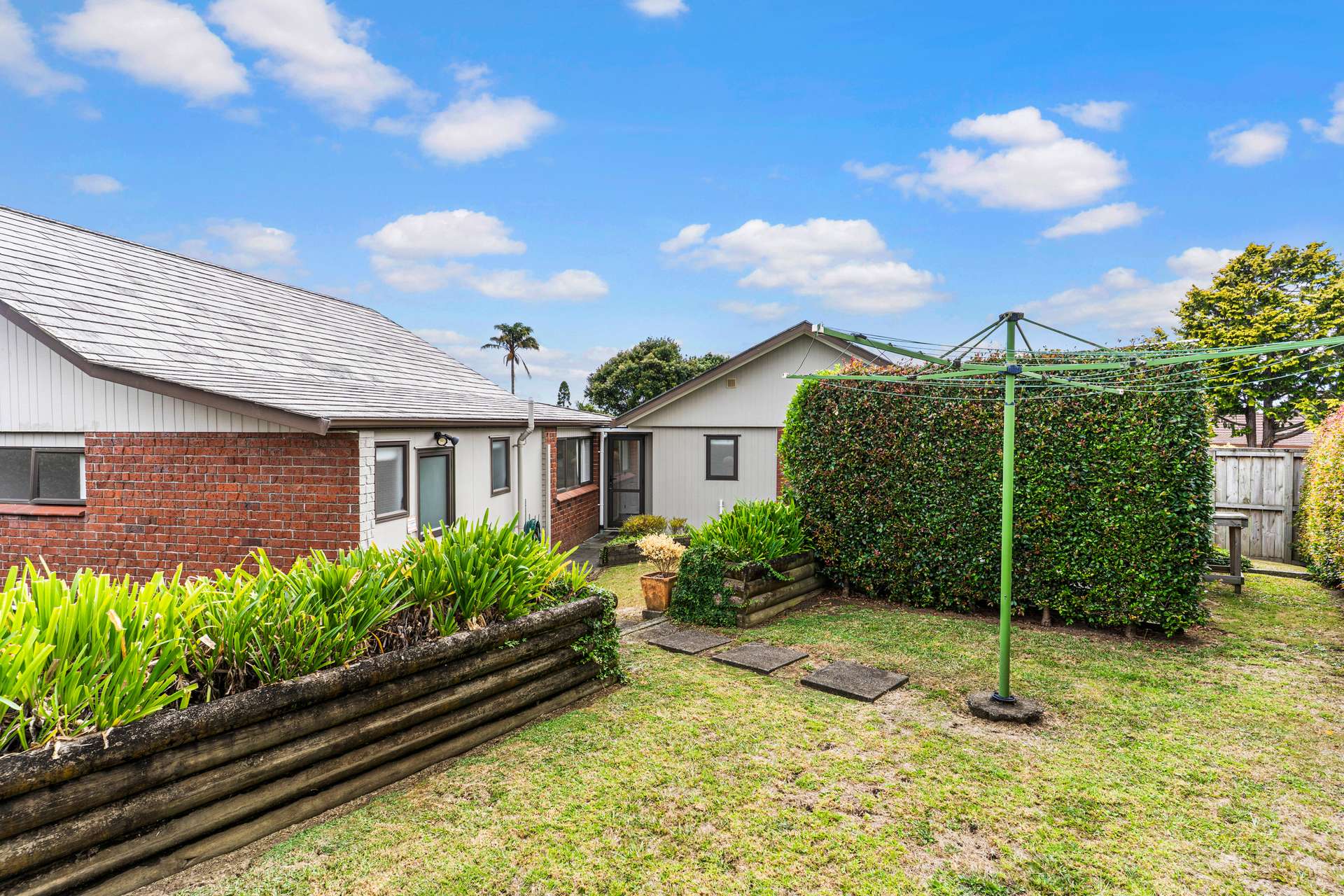 38 Lakeside Drive photo 29