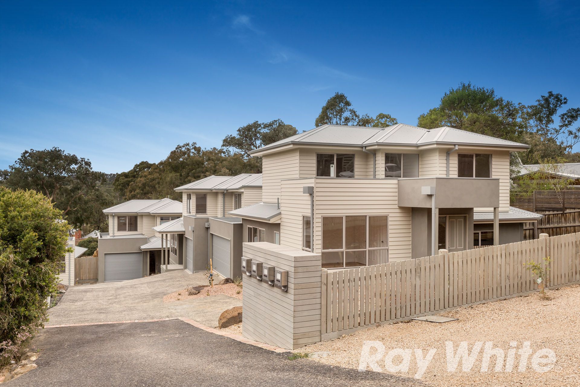 3 / 11A STEVEN Street, Hurstbridge, VIC 3099