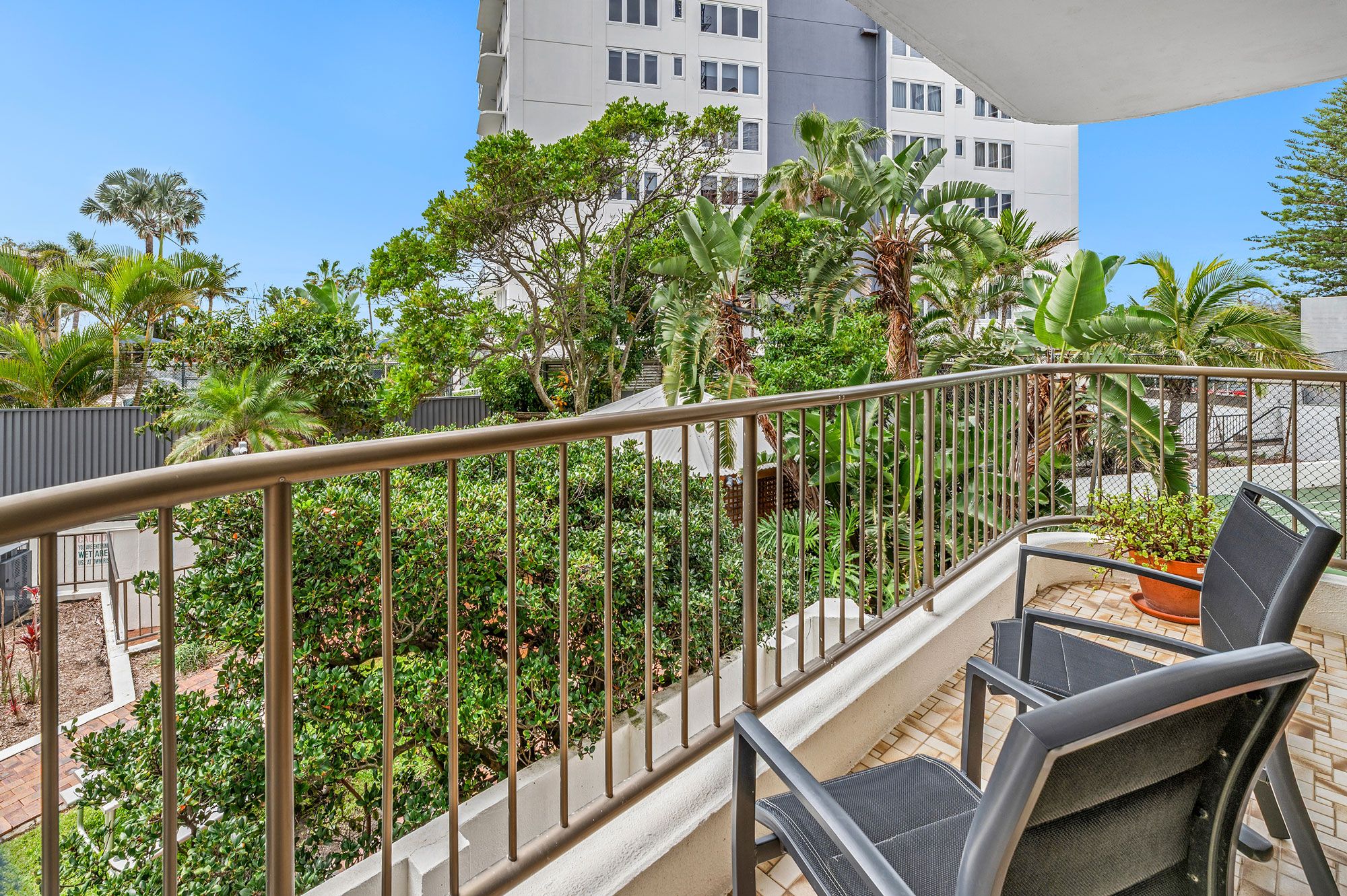 3/4 Britannia Avenue, Broadbeach, QLD 4218