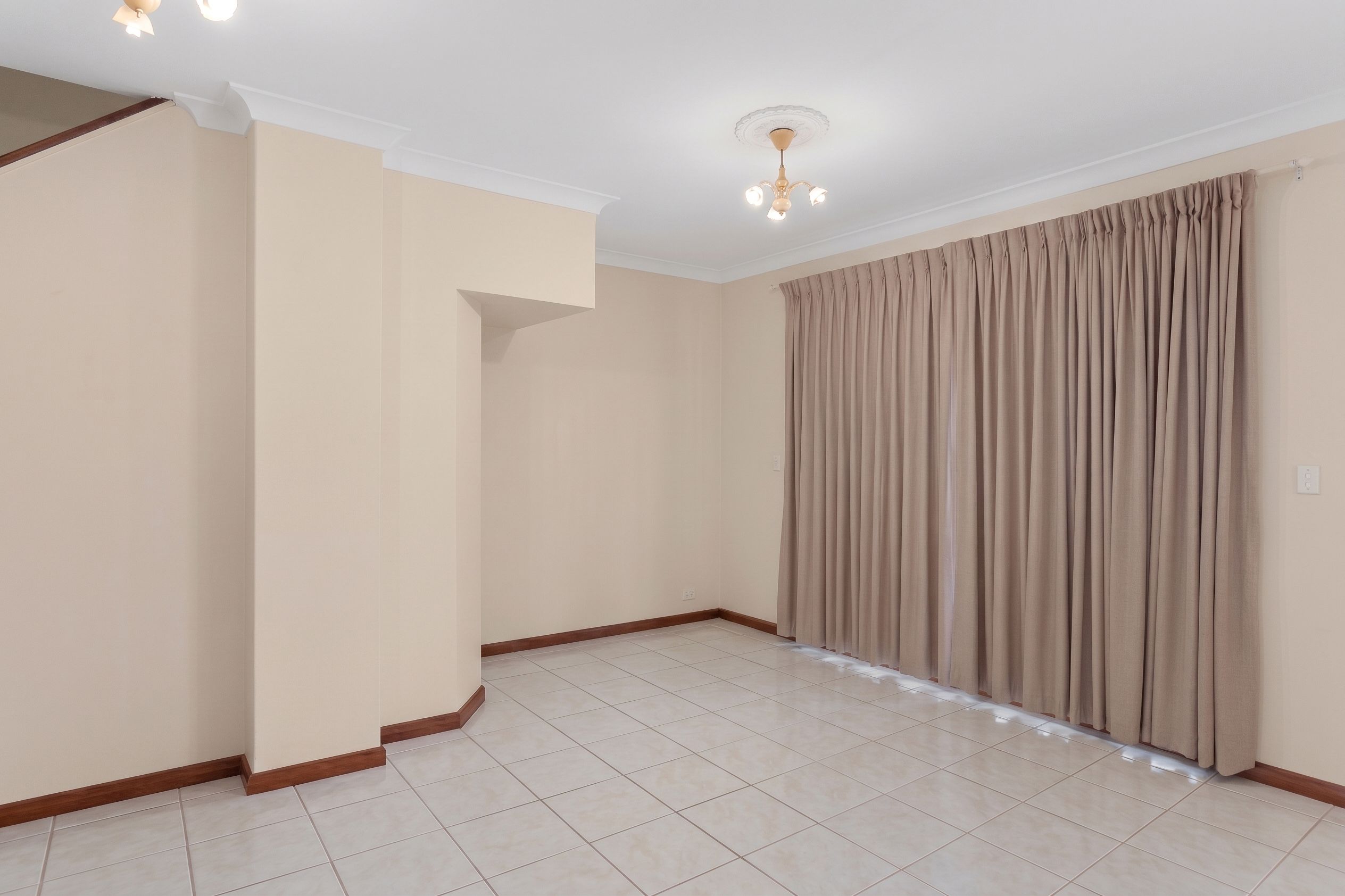 4/13 Baralda Court — photo 7 of 17