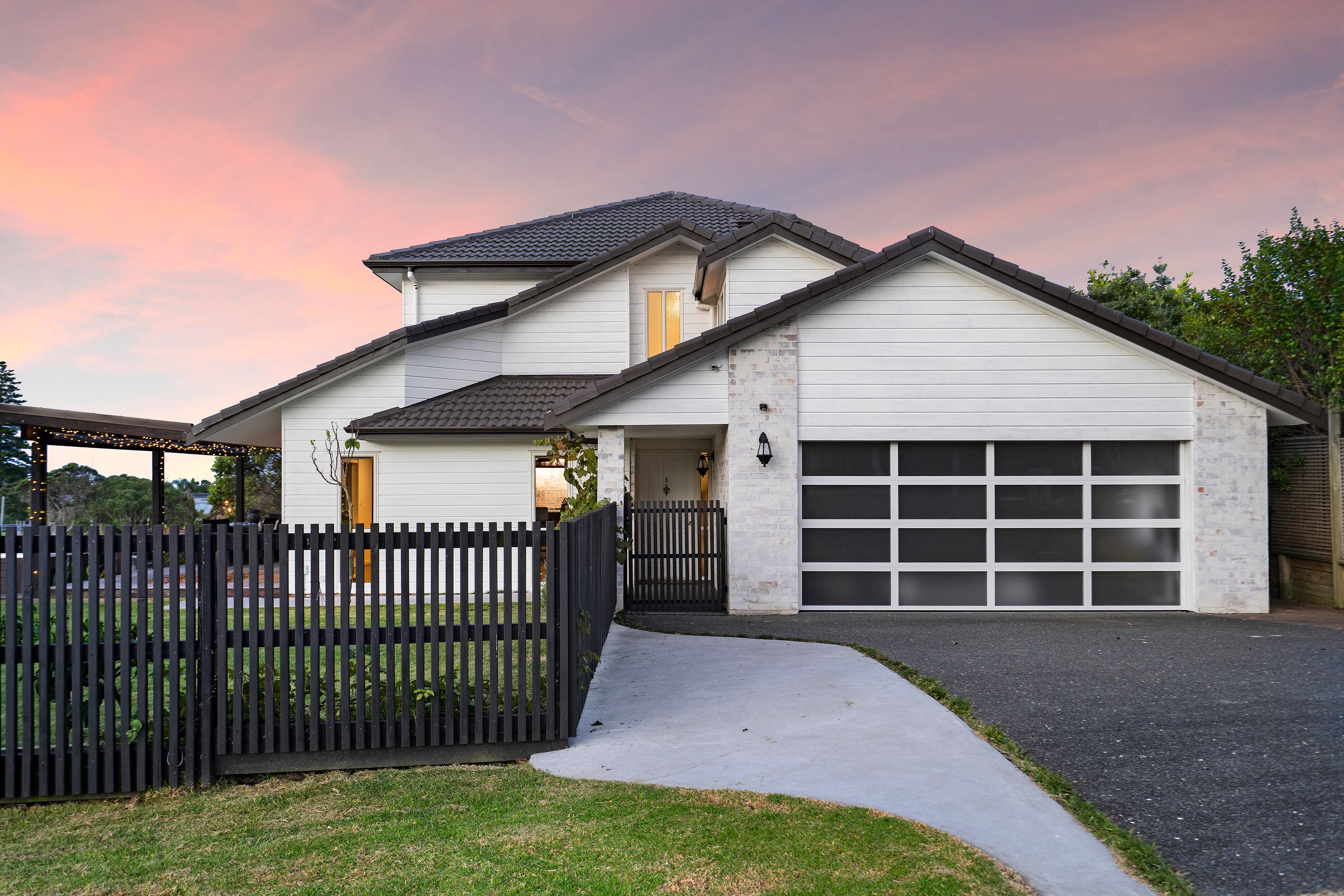5 Esther Place, Red Beach, Rodney