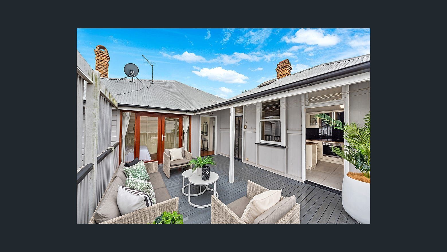 56 Kennigo Street, Spring Hill, QLD 4000