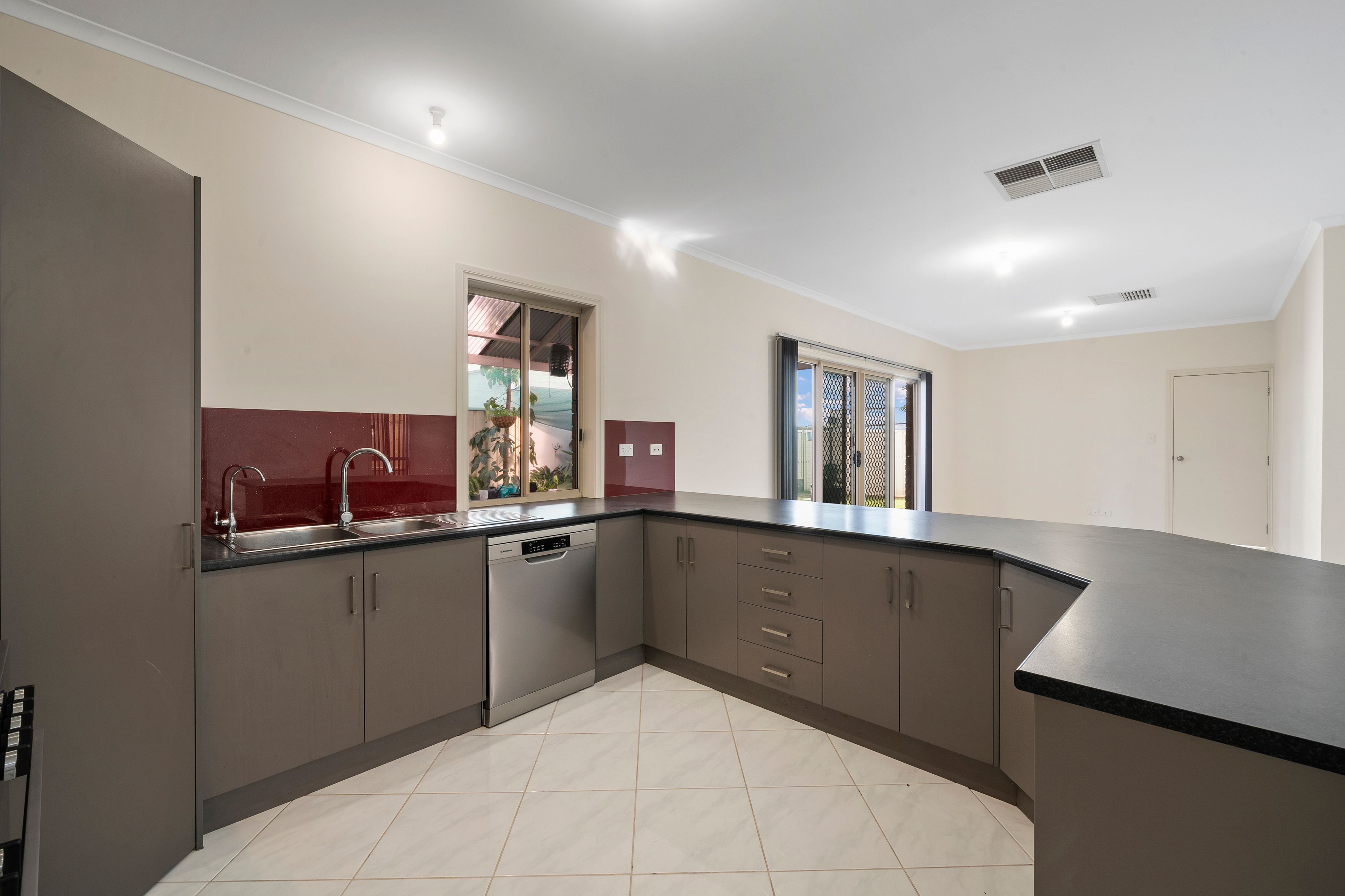 28A & 28 Acacia Avenue — photo 12 of 30