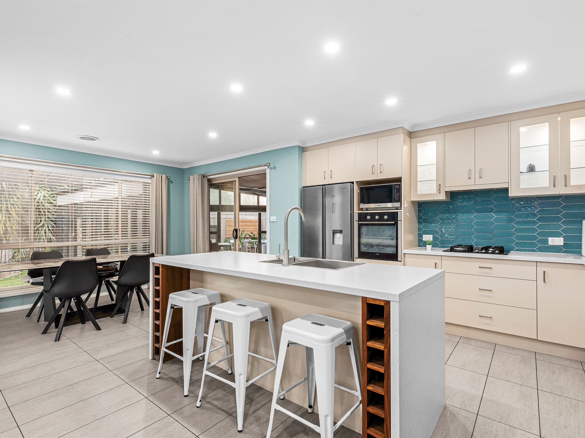 36-38 Streeton Close — photo 3 of 11