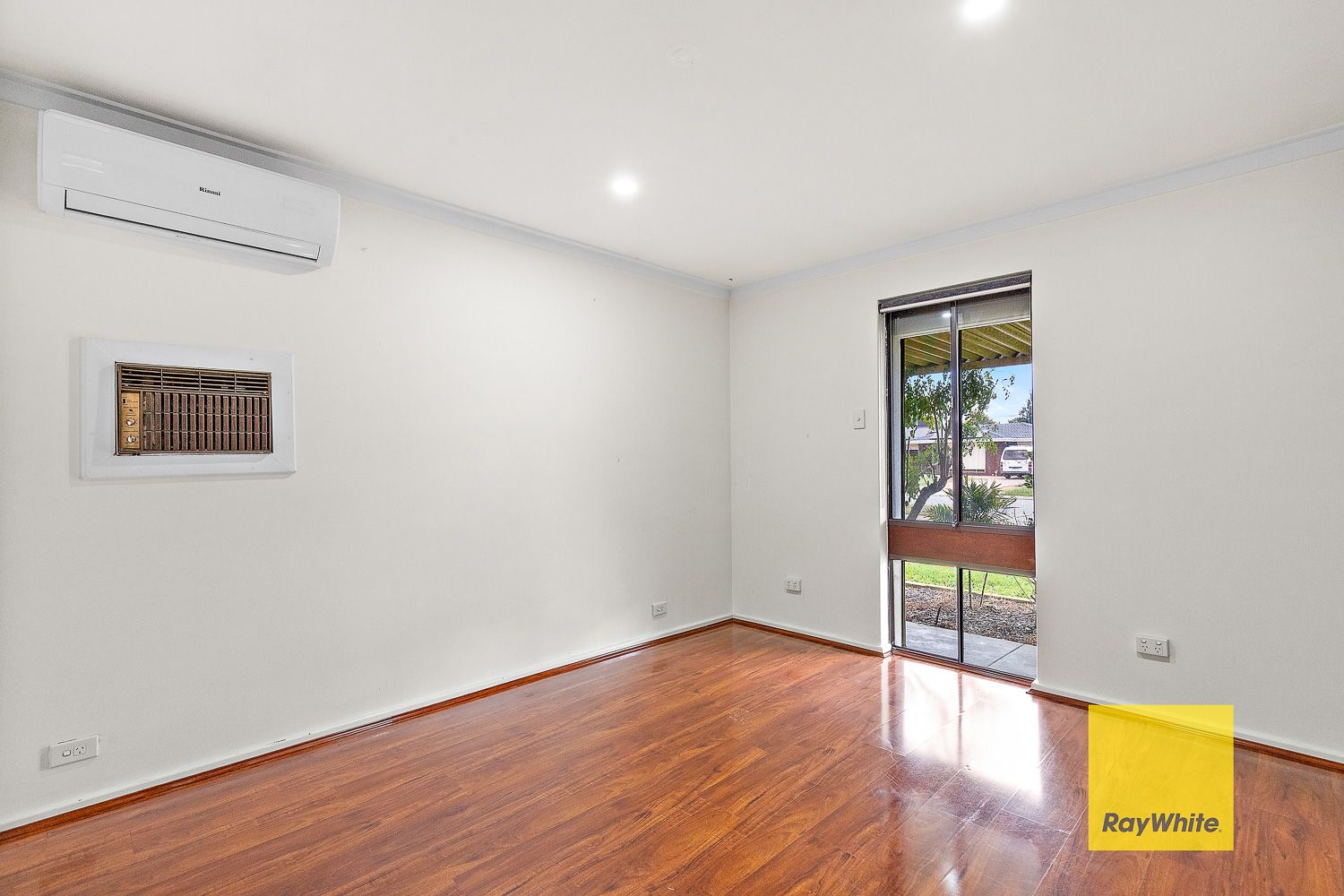 4 Gaze Court — photo 11 of 15