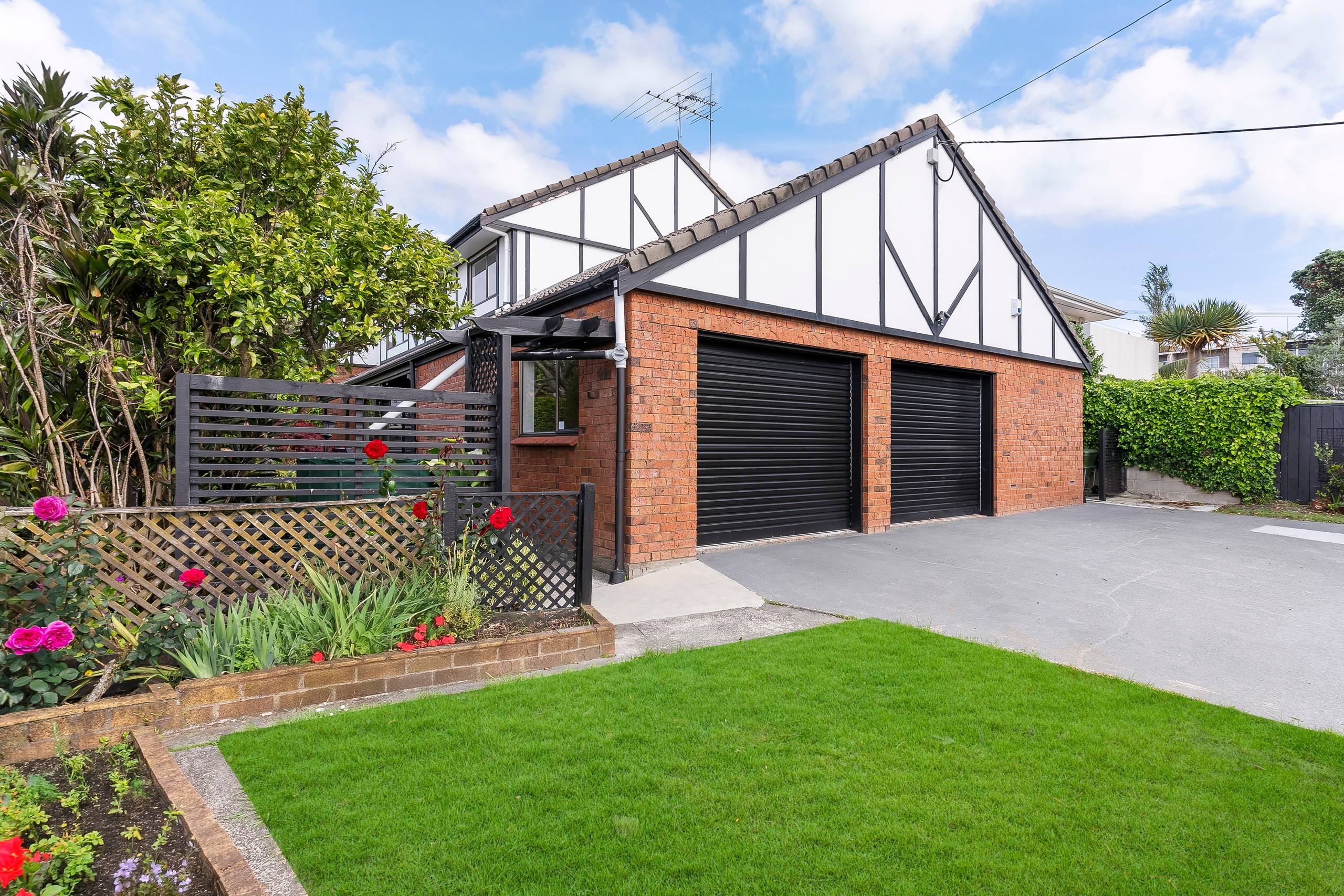 1/877 Beach Road, Torbay, North Shore City