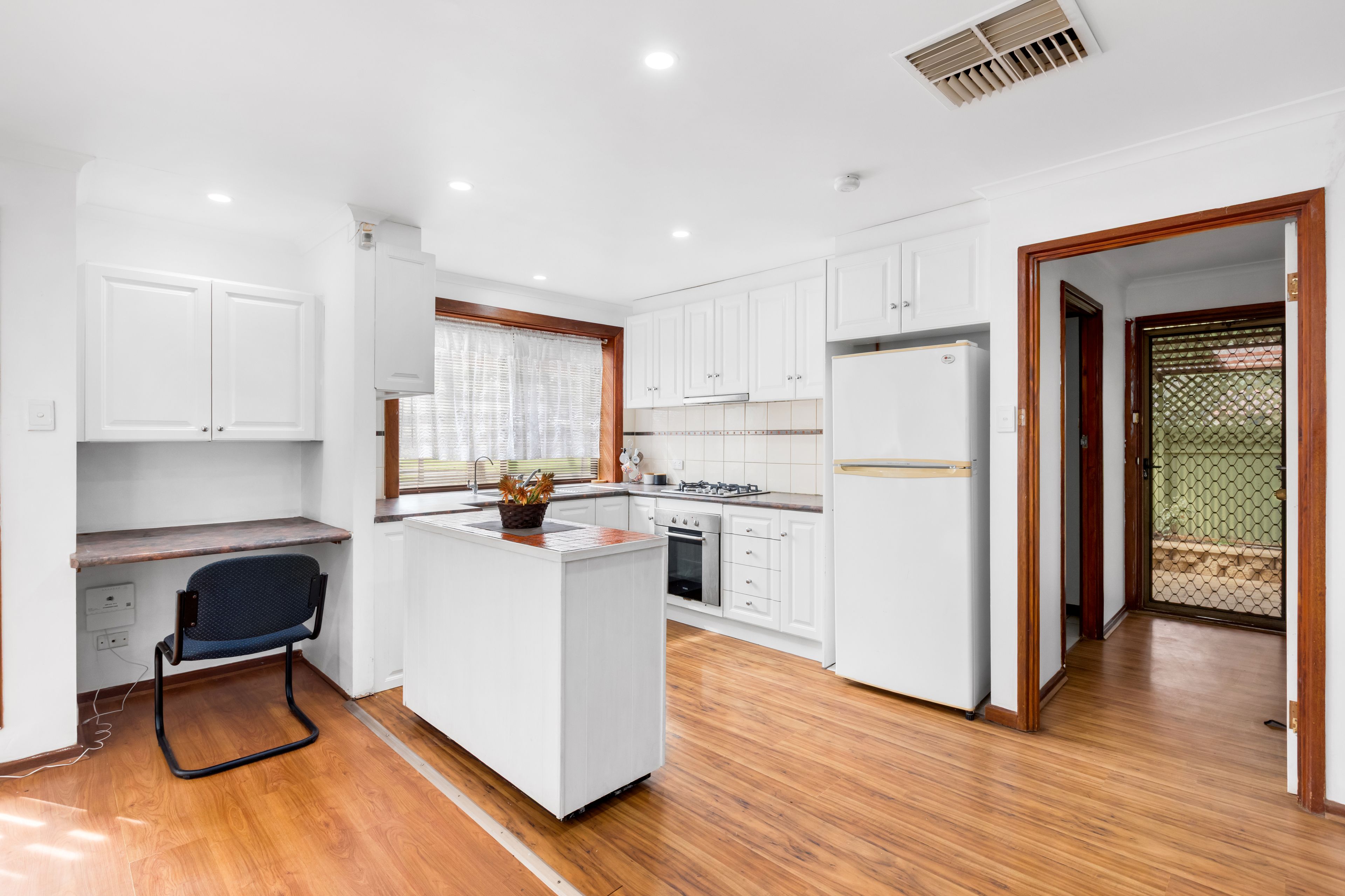 12 Palari Crescent — photo 12 of 26