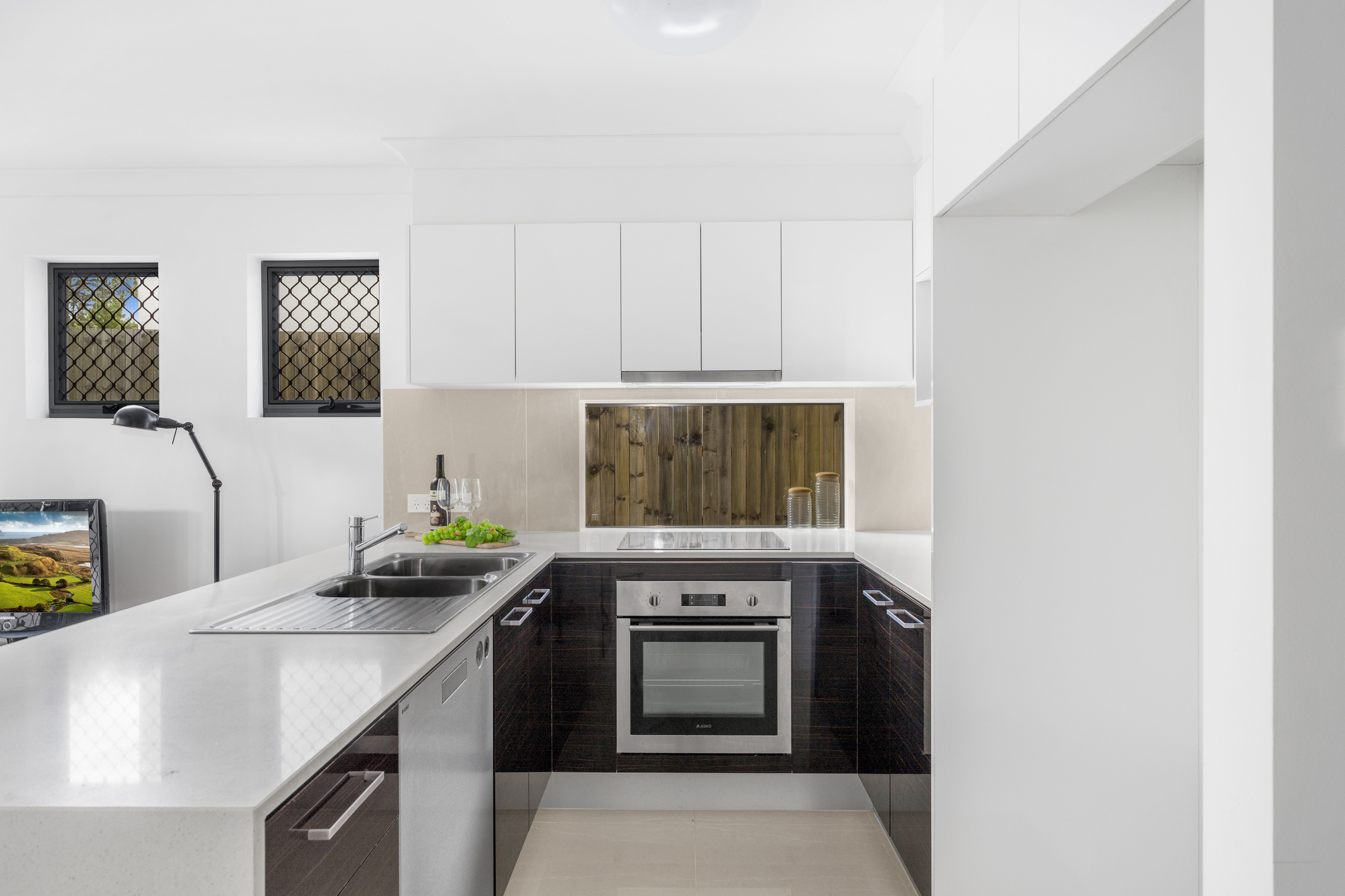2/8 Gary Street, Morningside, QLD 4170