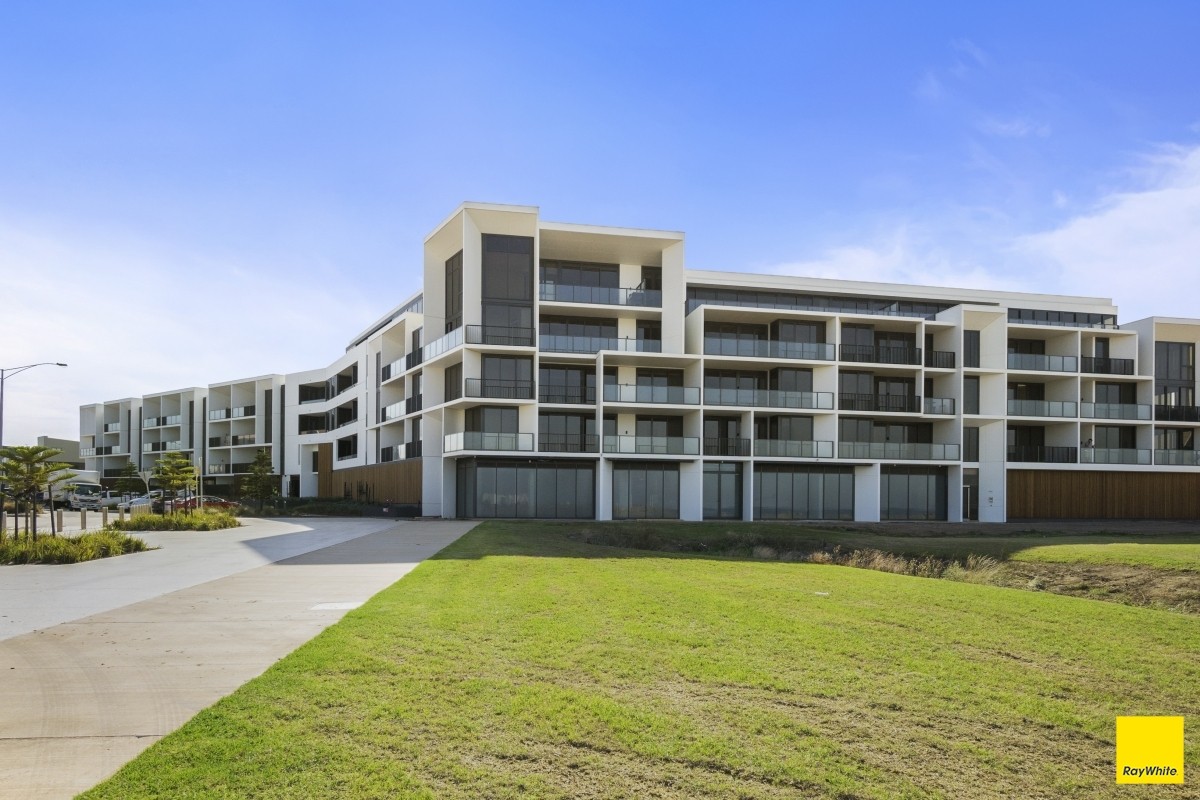 Apt 304/33-55 Quay Boulevard, Werribee South, VIC 3030