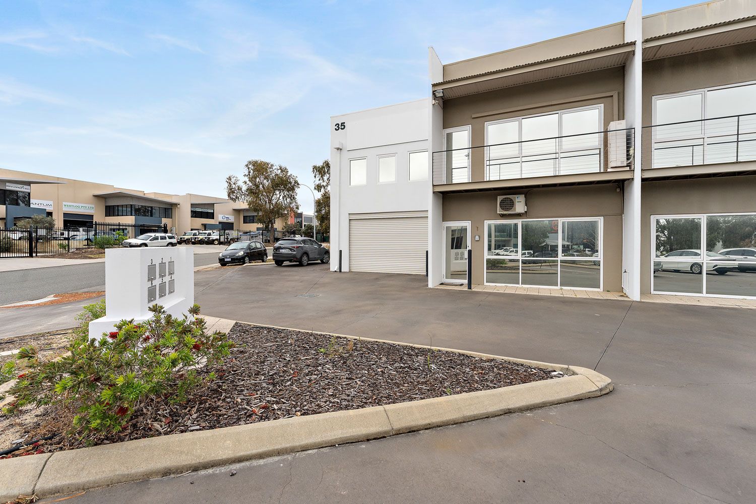 1/35 Sustainable Avenue, Bibra Lake, WA 6163