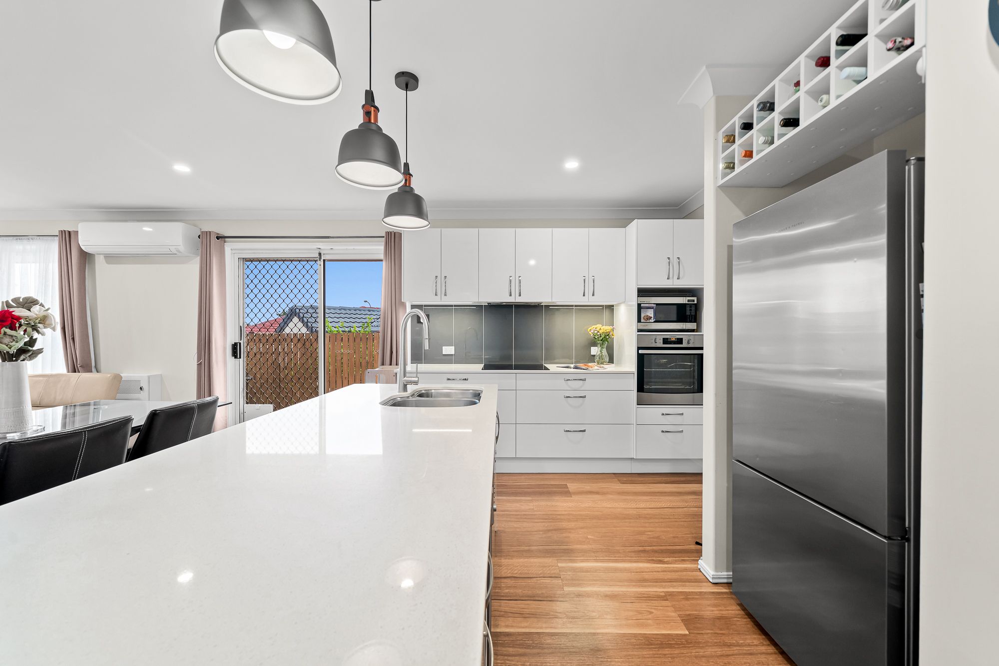 27/30 Lindeman Place — photo 3 of 23