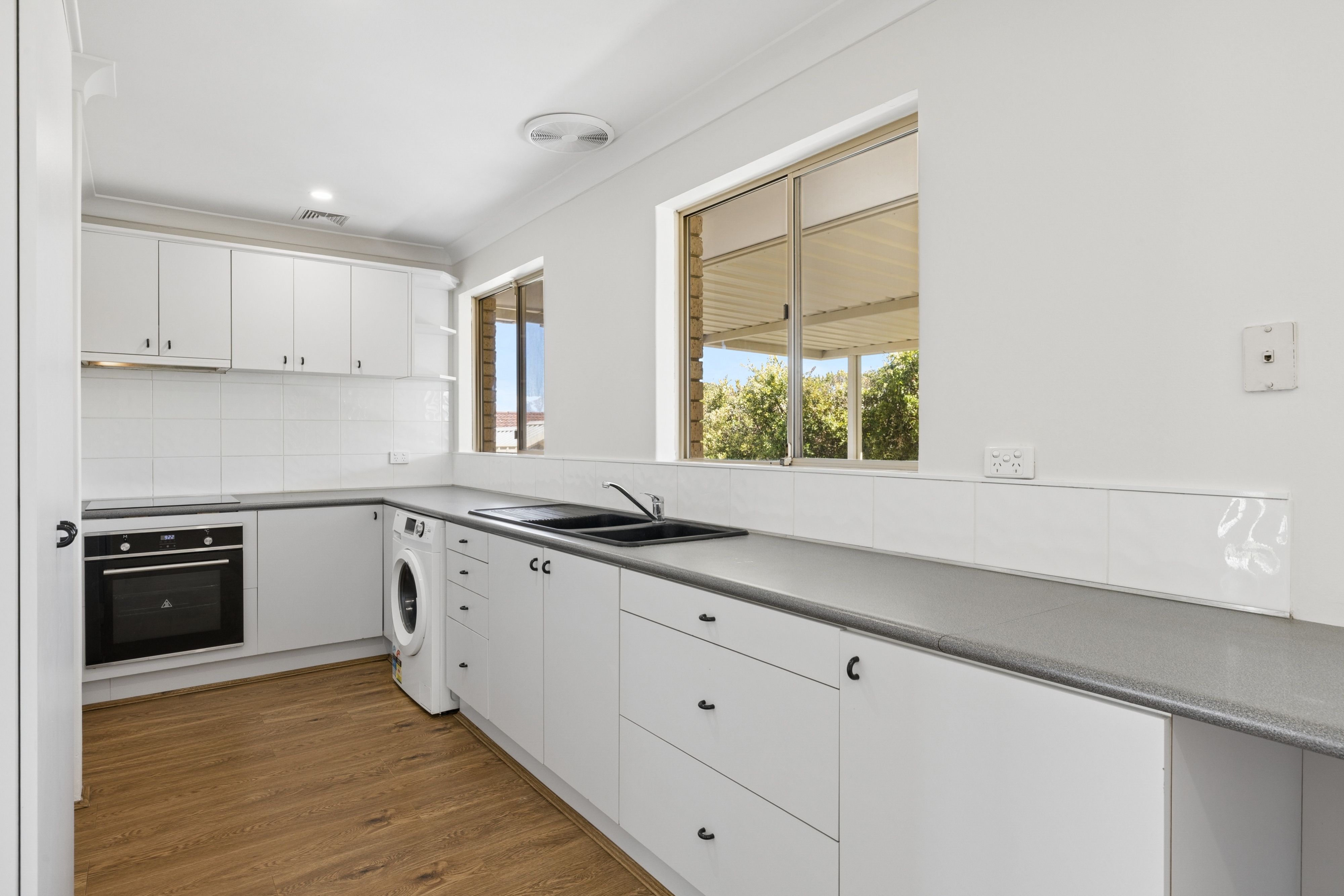 24A Barwon Heads Terrace — photo 7 of 22