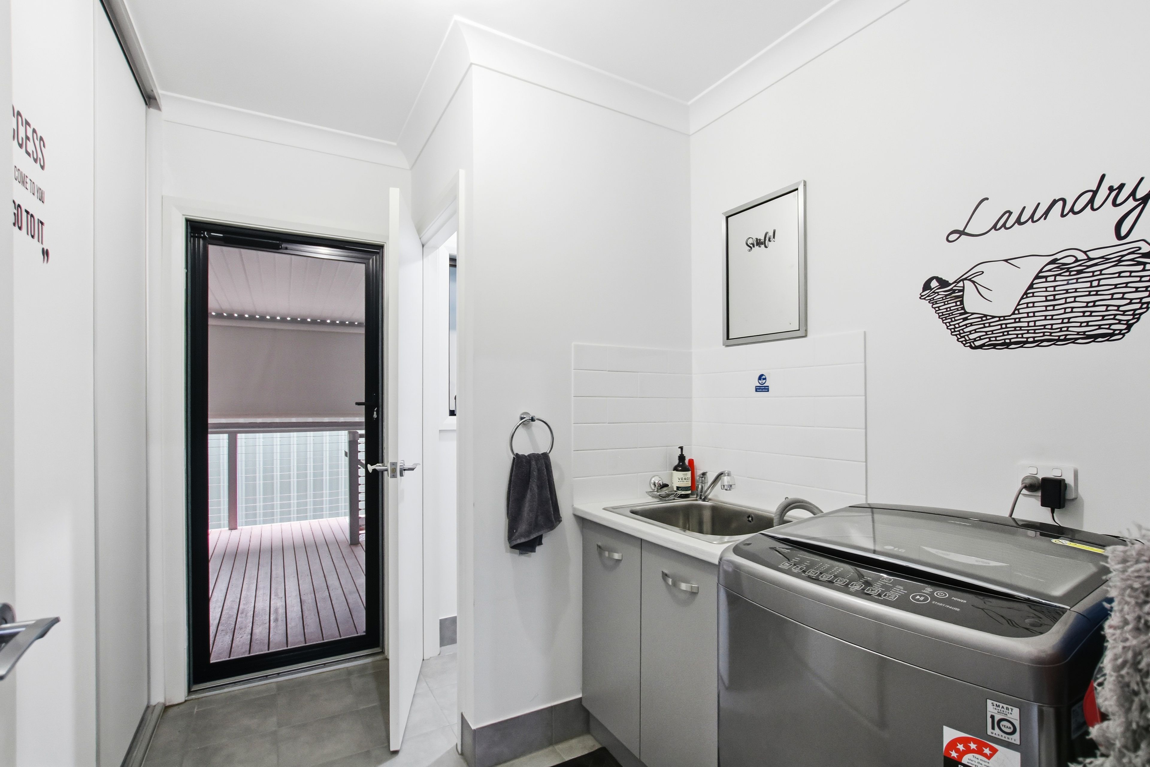 68/49 Peake Terrace — photo 14 of 21