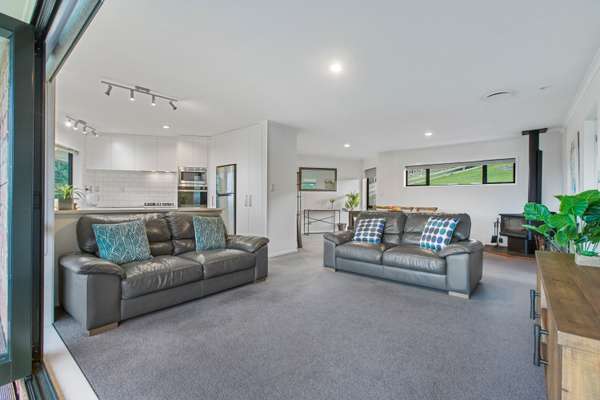 202 Kellyville Road photo 2