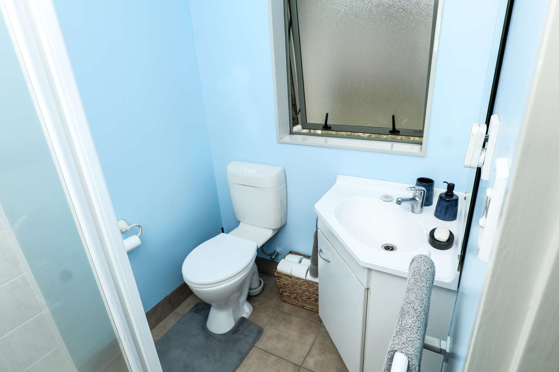 37 Eastland Road photo 15