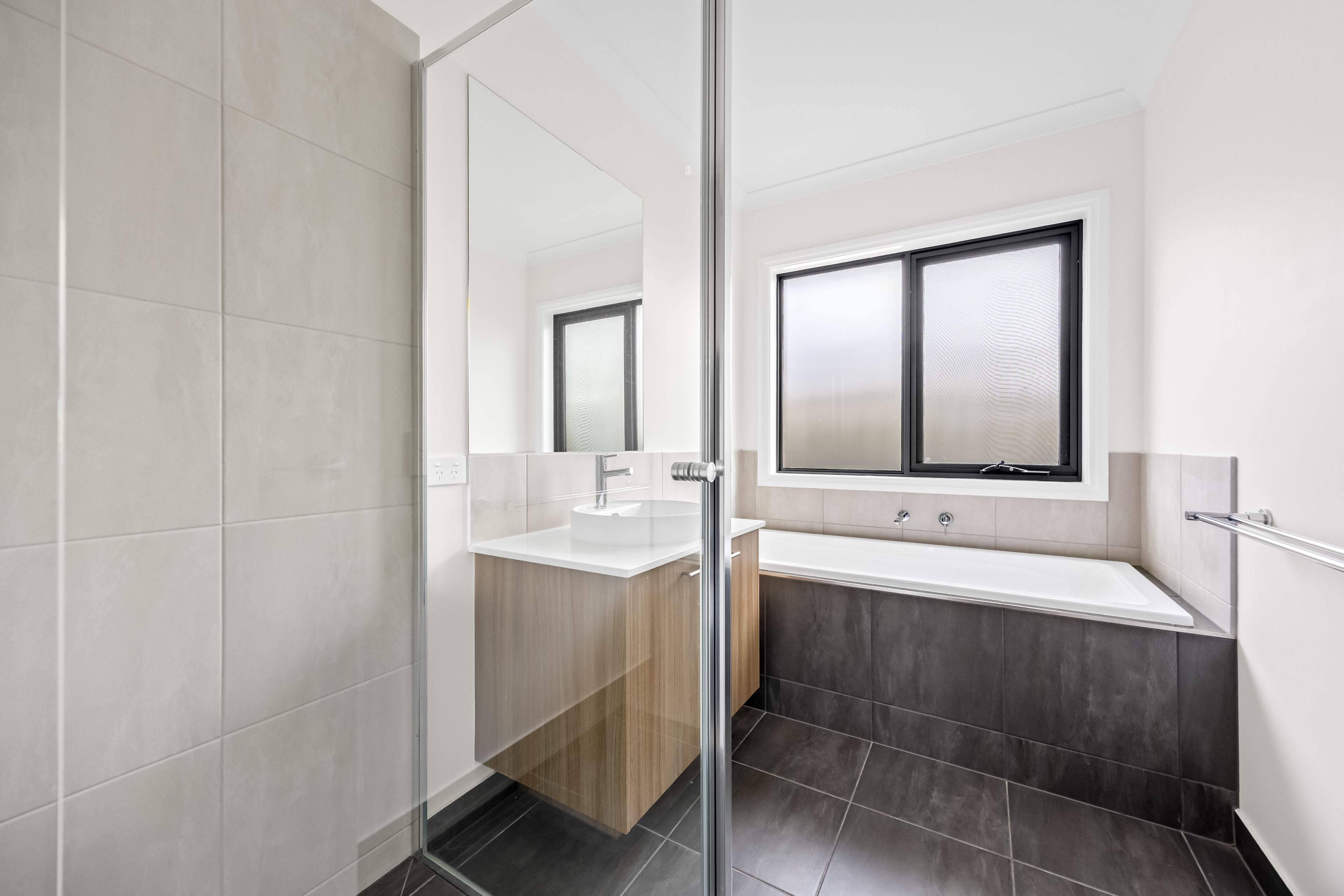 9 McGeachin Street — photo 13 of 15