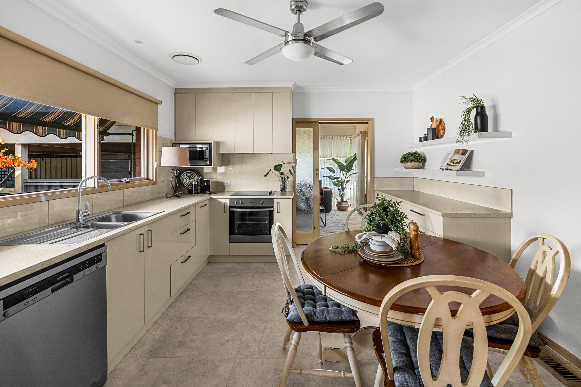 15 Werribee Street South — photo 7 of 17