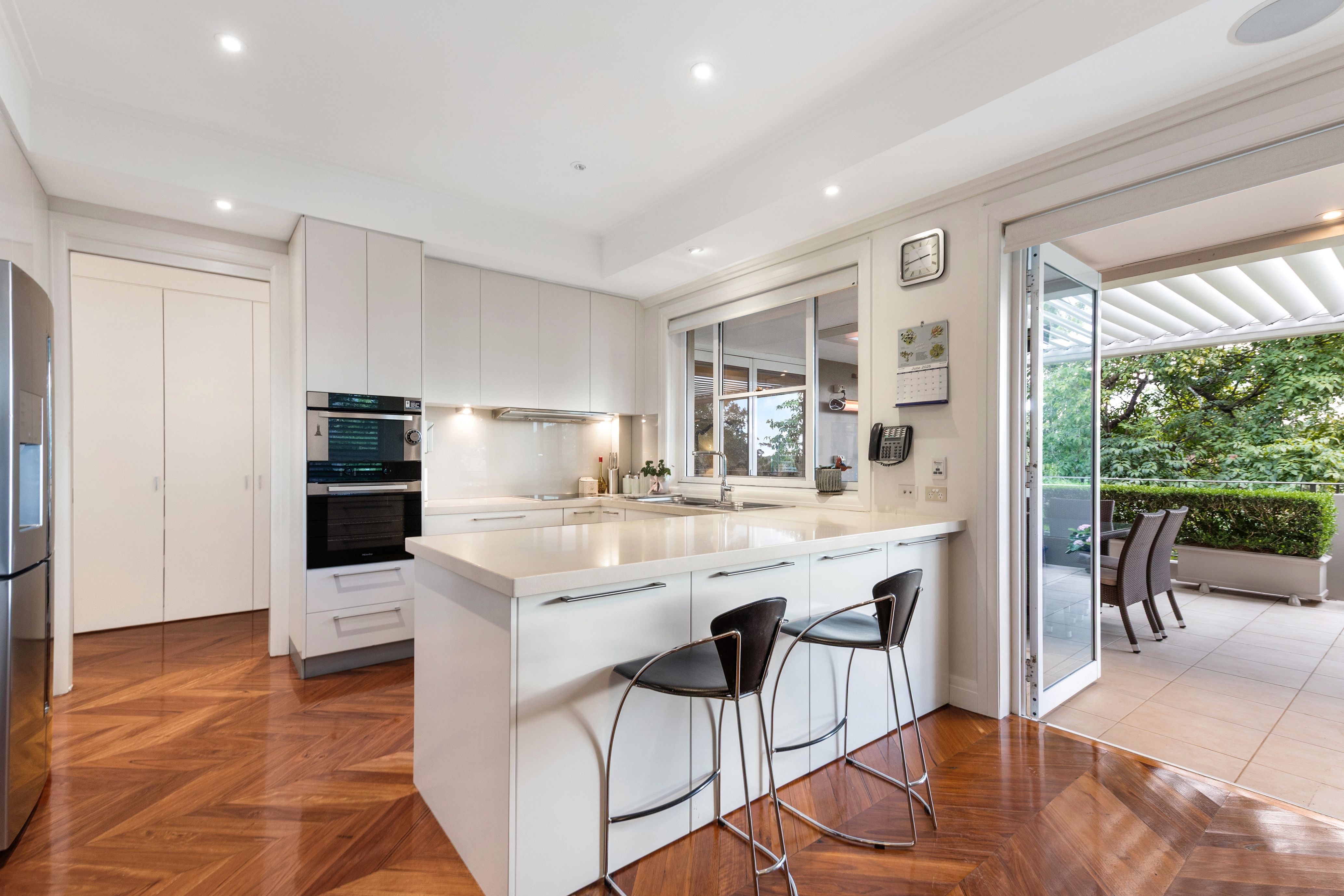 4/56 Cowan Road — photo 3 of 11