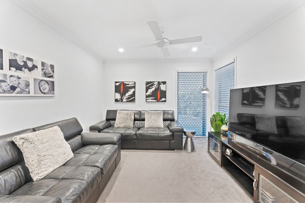 2 Amaranthine Street, Mango Hill, QLD 4509