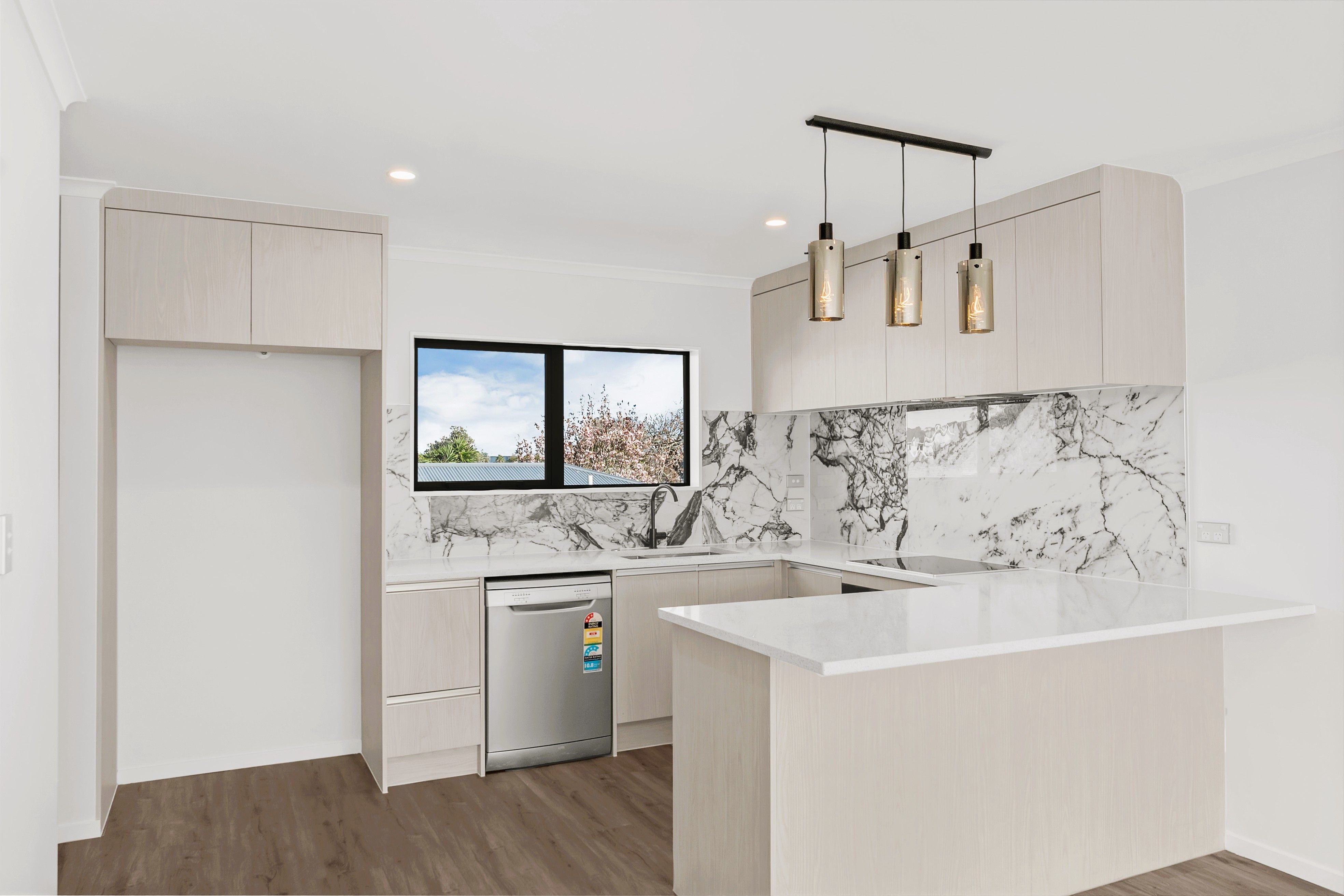 4/10 White Road, Manurewa, Manukau City