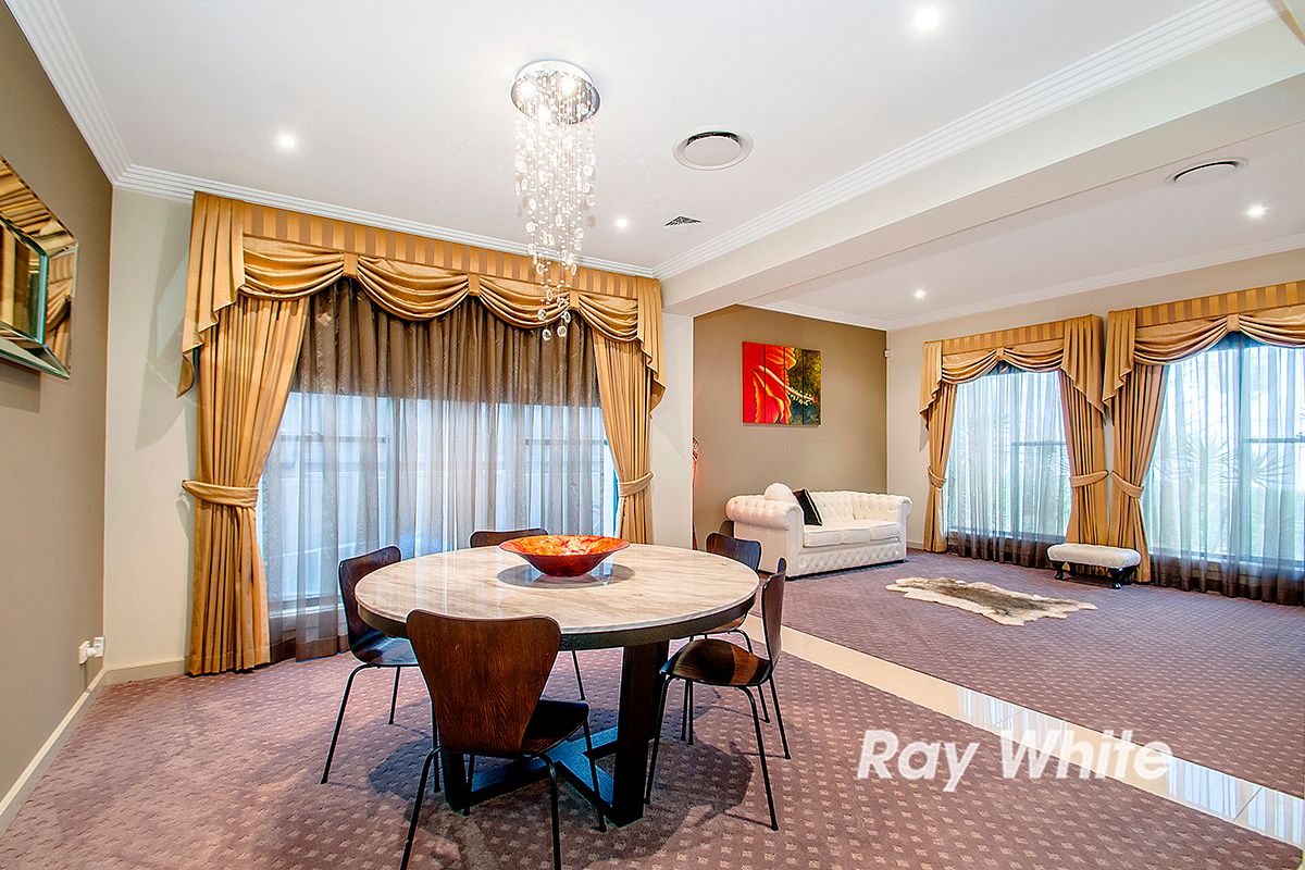 8 Ashburn Close, Bella Vista, NSW 2153