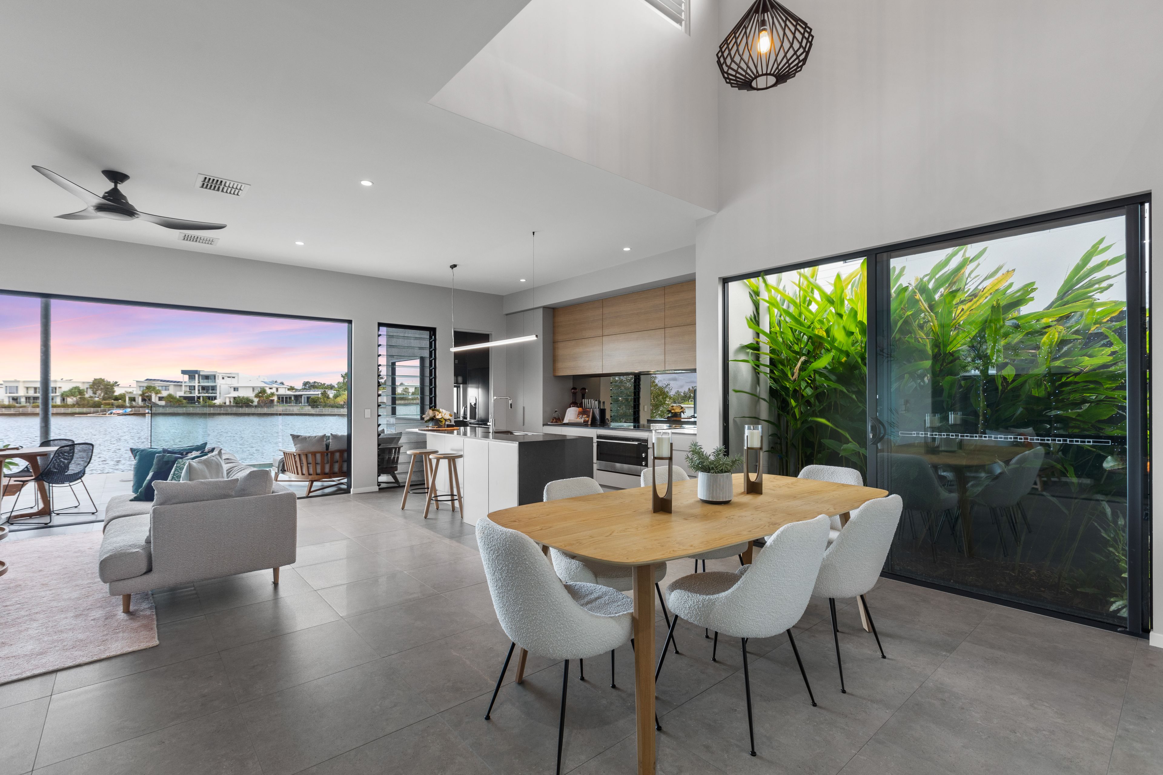 6 Reflection Crescent, Birtinya, QLD 4575