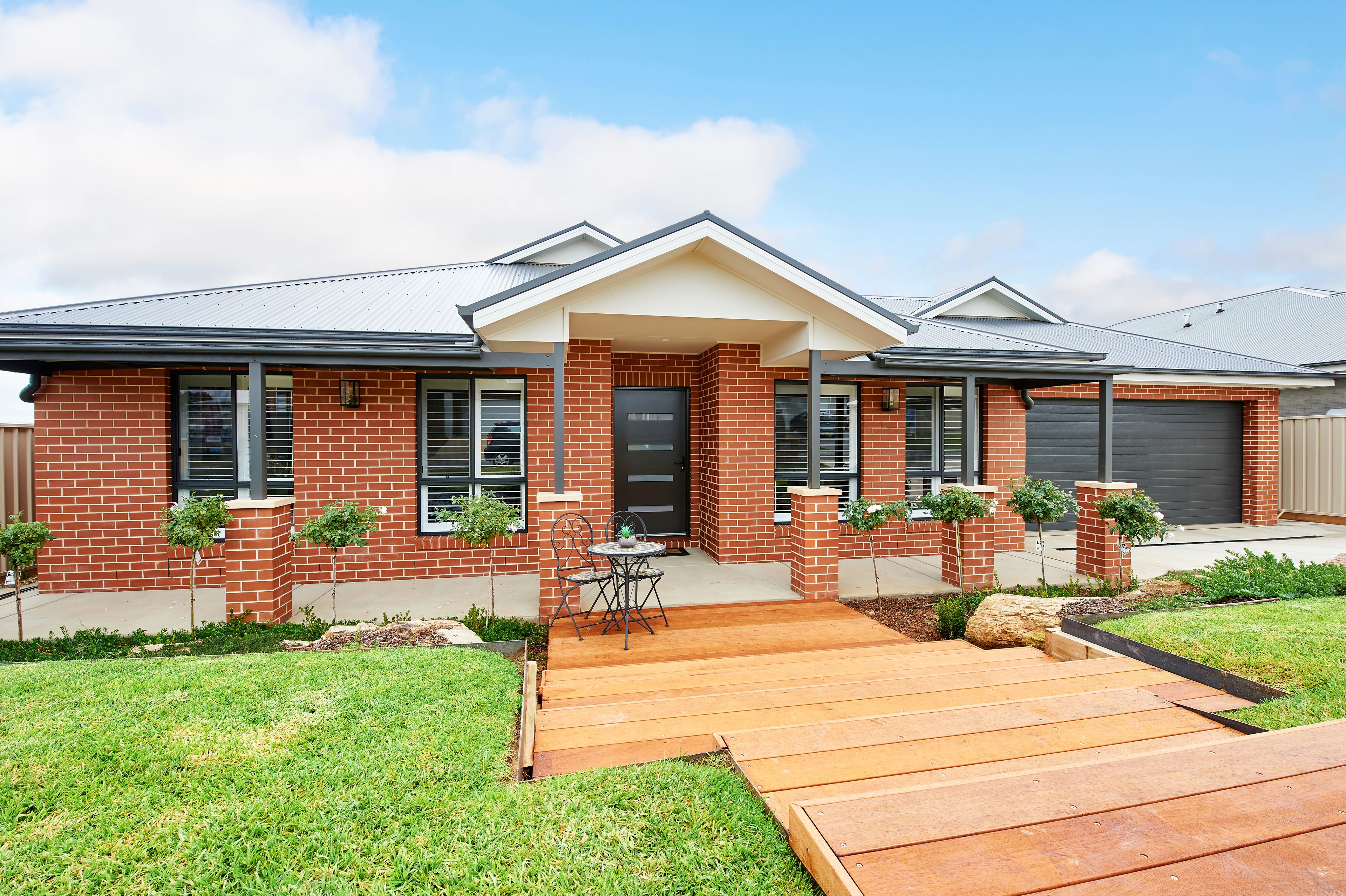 44 Paradise Drive