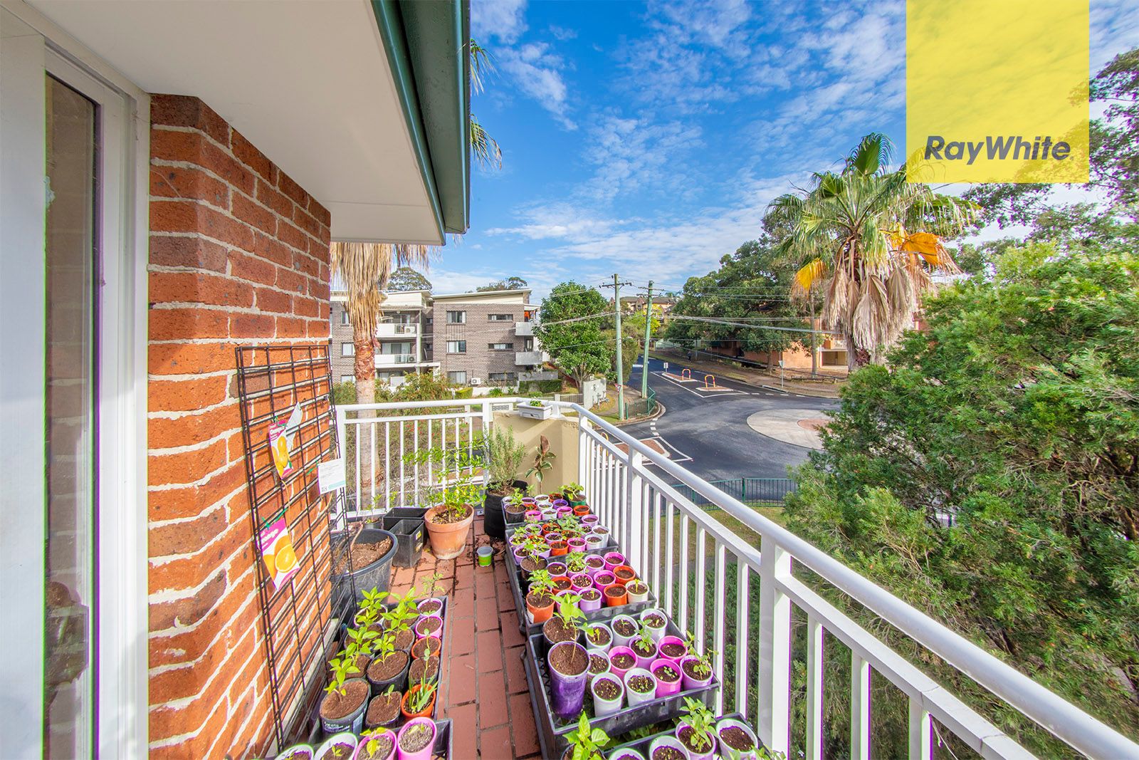 9/54-60 Hassall Street — photo 5 of 10