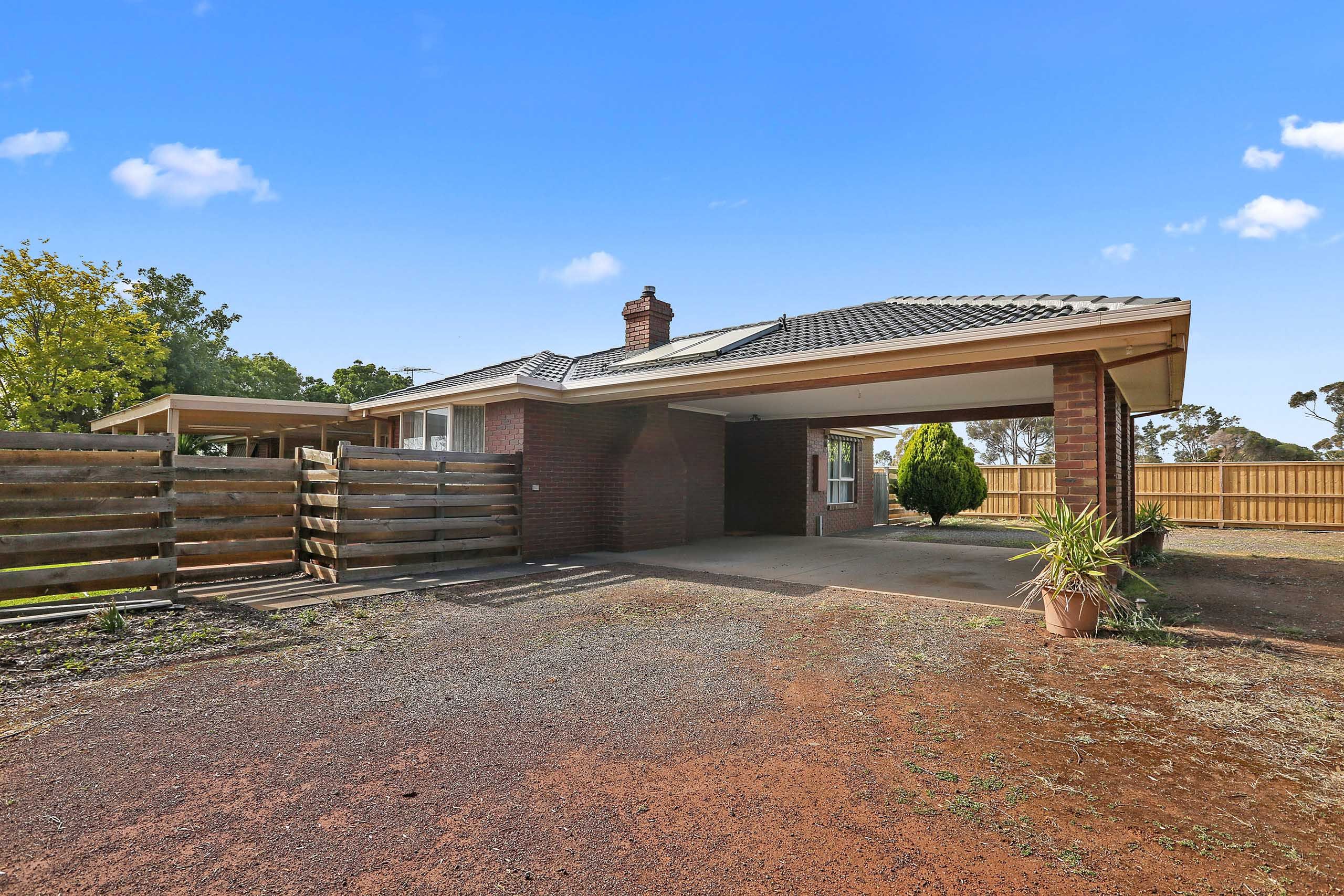 118-136 Manzeene Avenue, Lara, VIC 3212