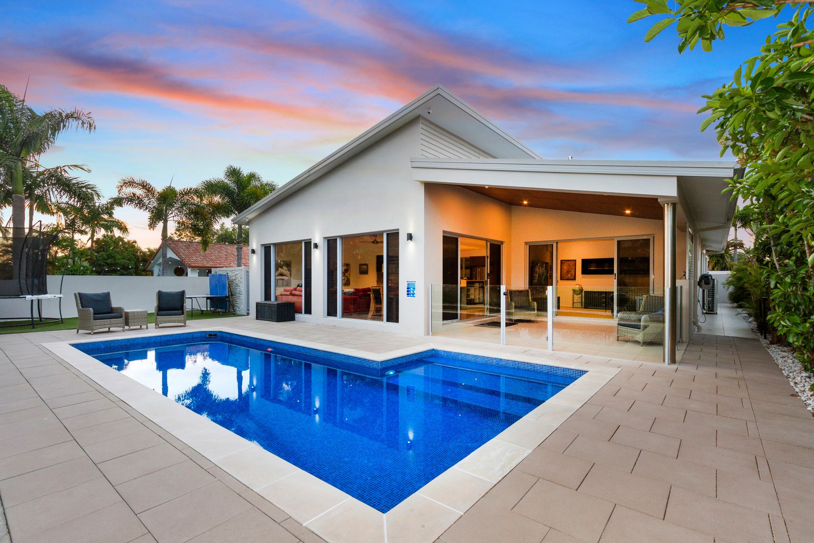 17 Torquay Place, Arundel, QLD 4214