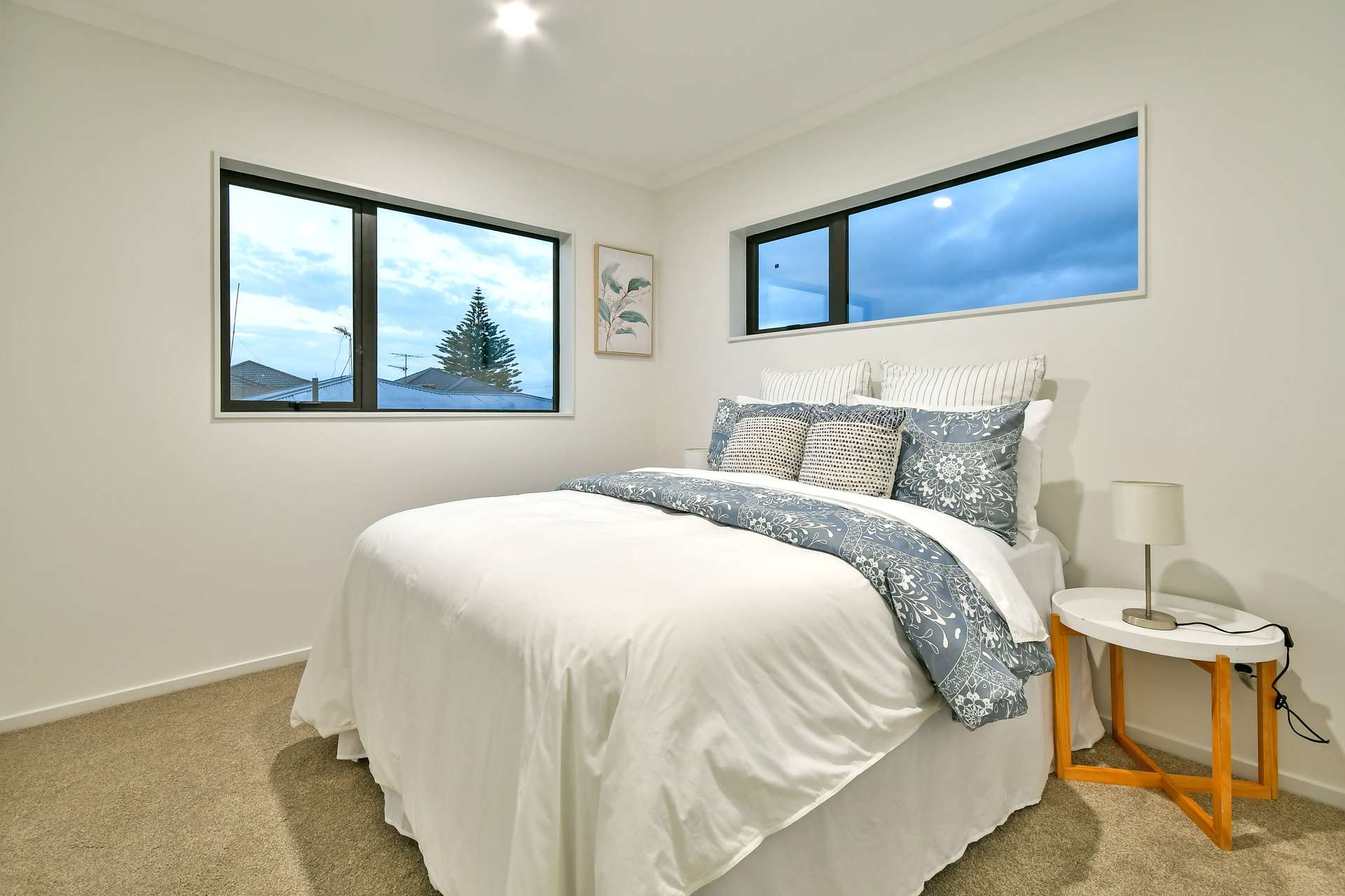 33a Tawa Crescent photo 9