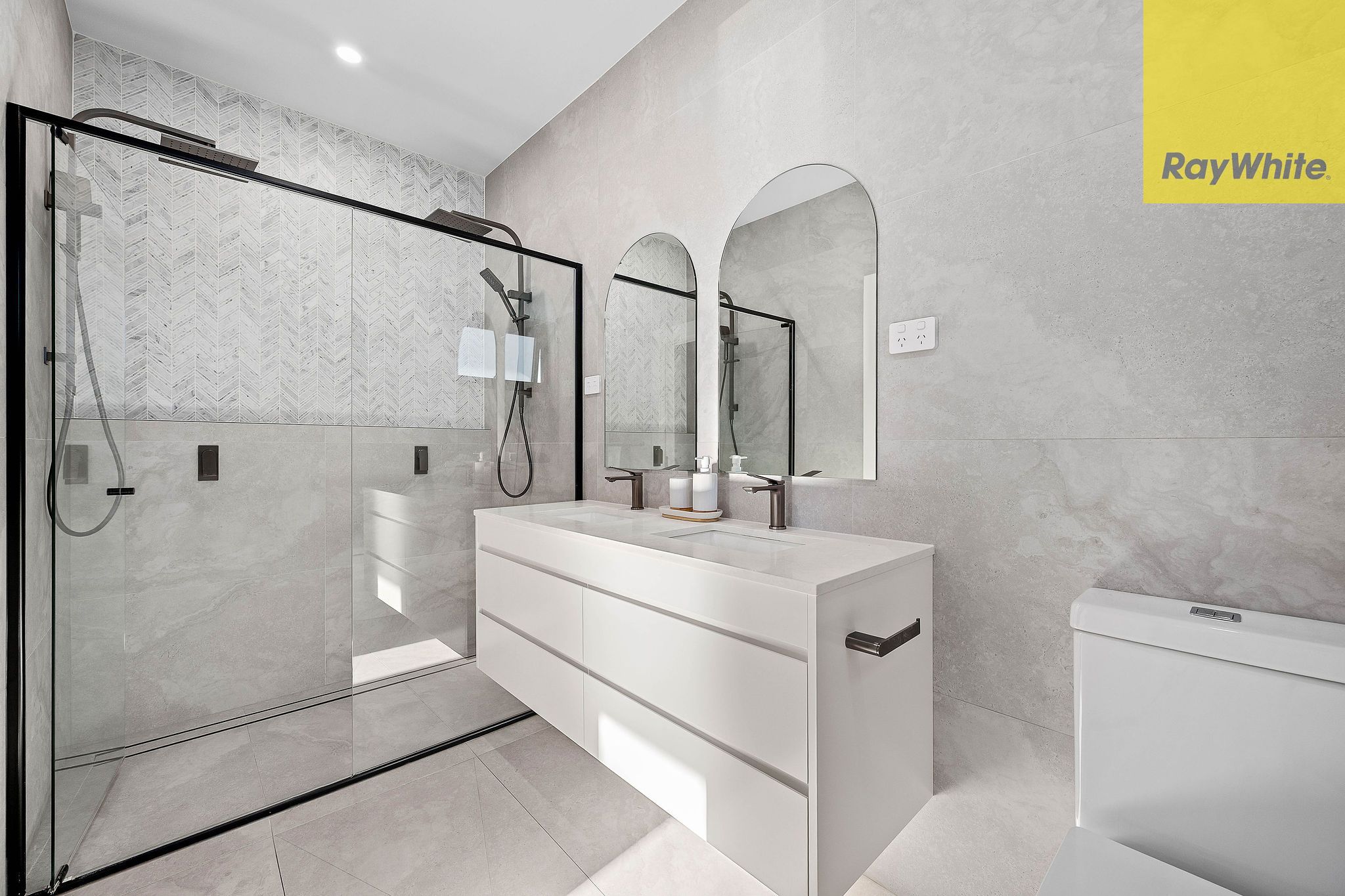54A Hydrae Street — photo 13 of 25