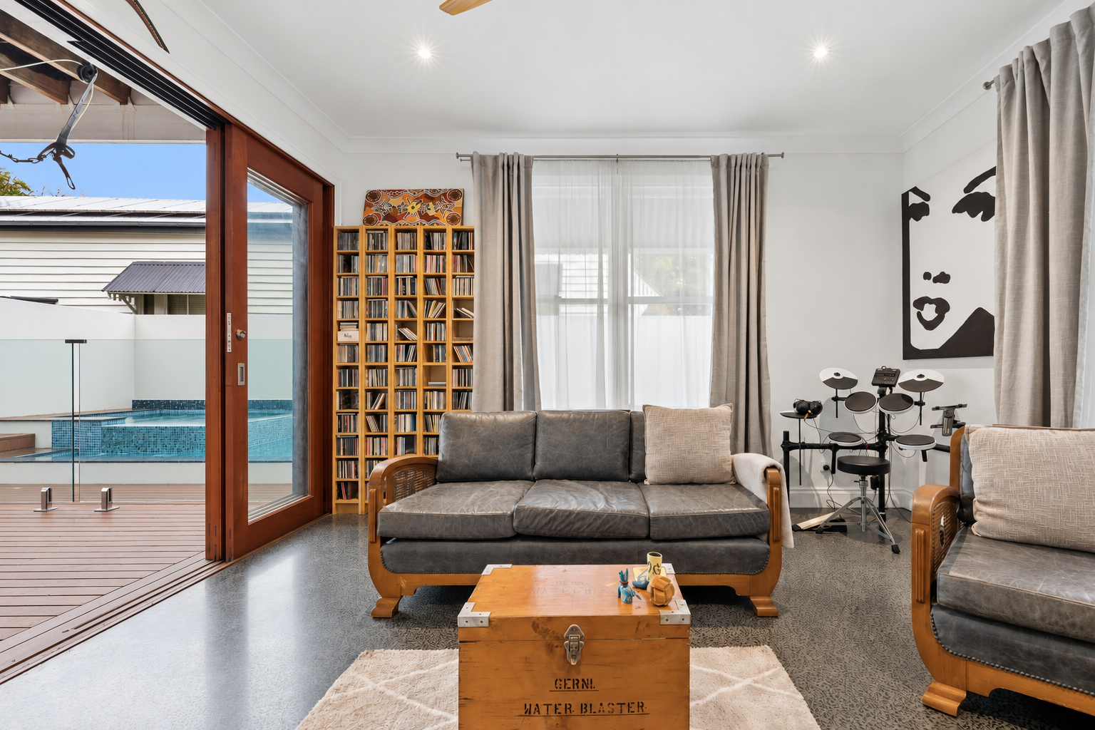 27 Dowse Street — photo 9 of 23