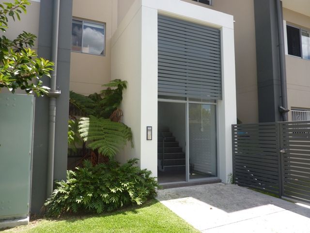 912-20/8 Win Street, Eight Mile Plains, QLD 4113