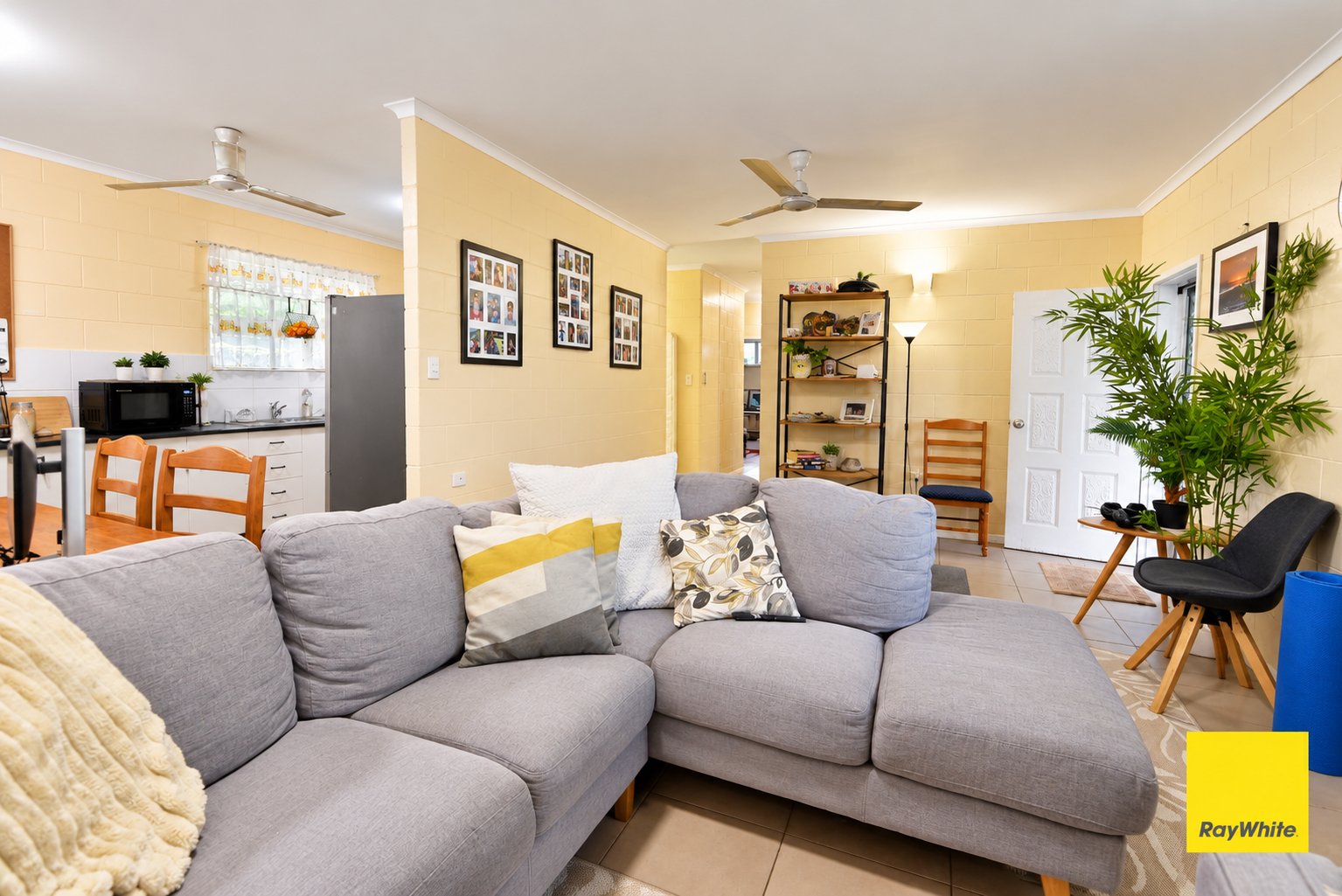 23 Nephrite Street — photo 6 of 14
