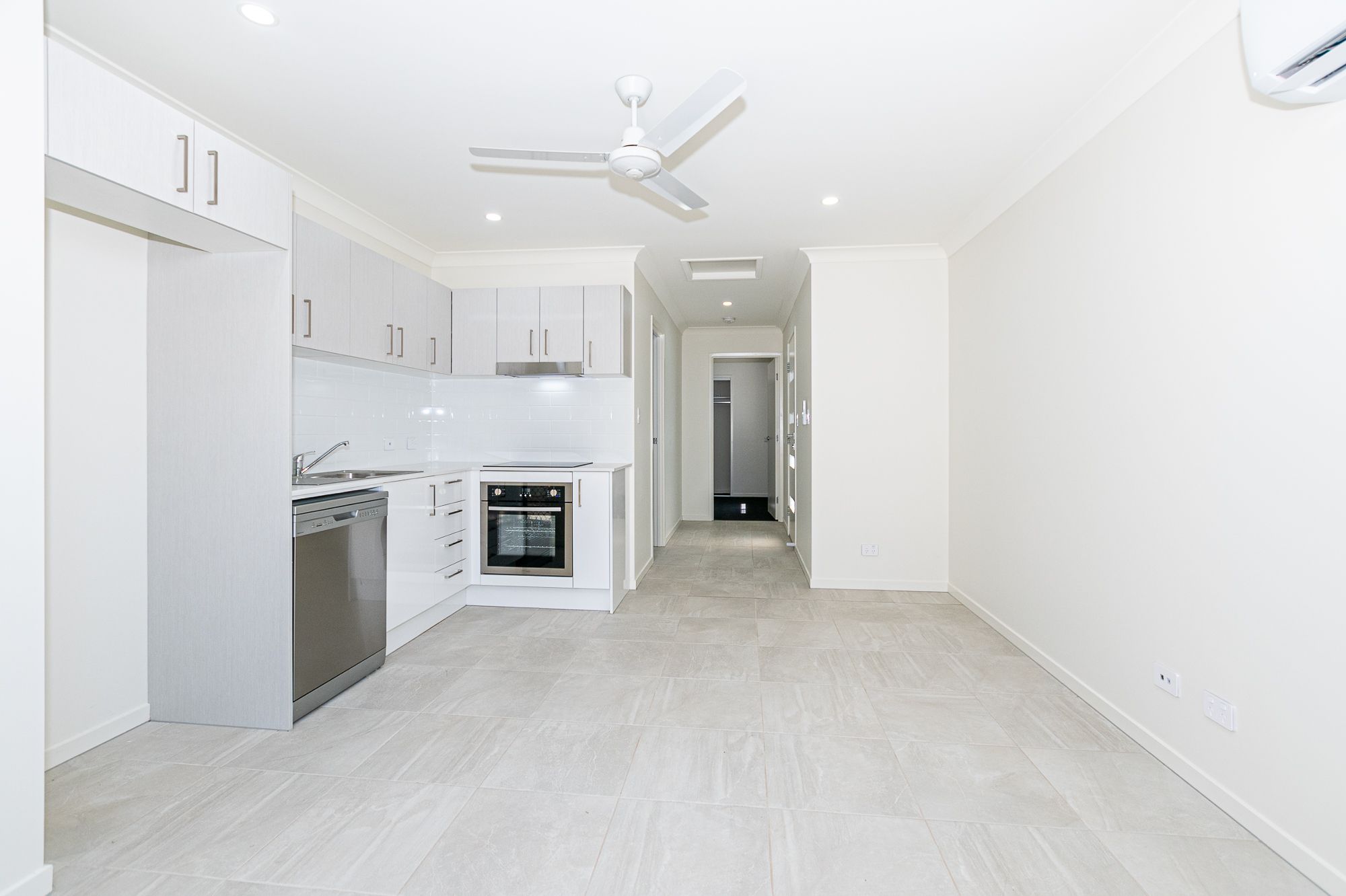2/8 Edgar Street, Morayfield, QLD 4506