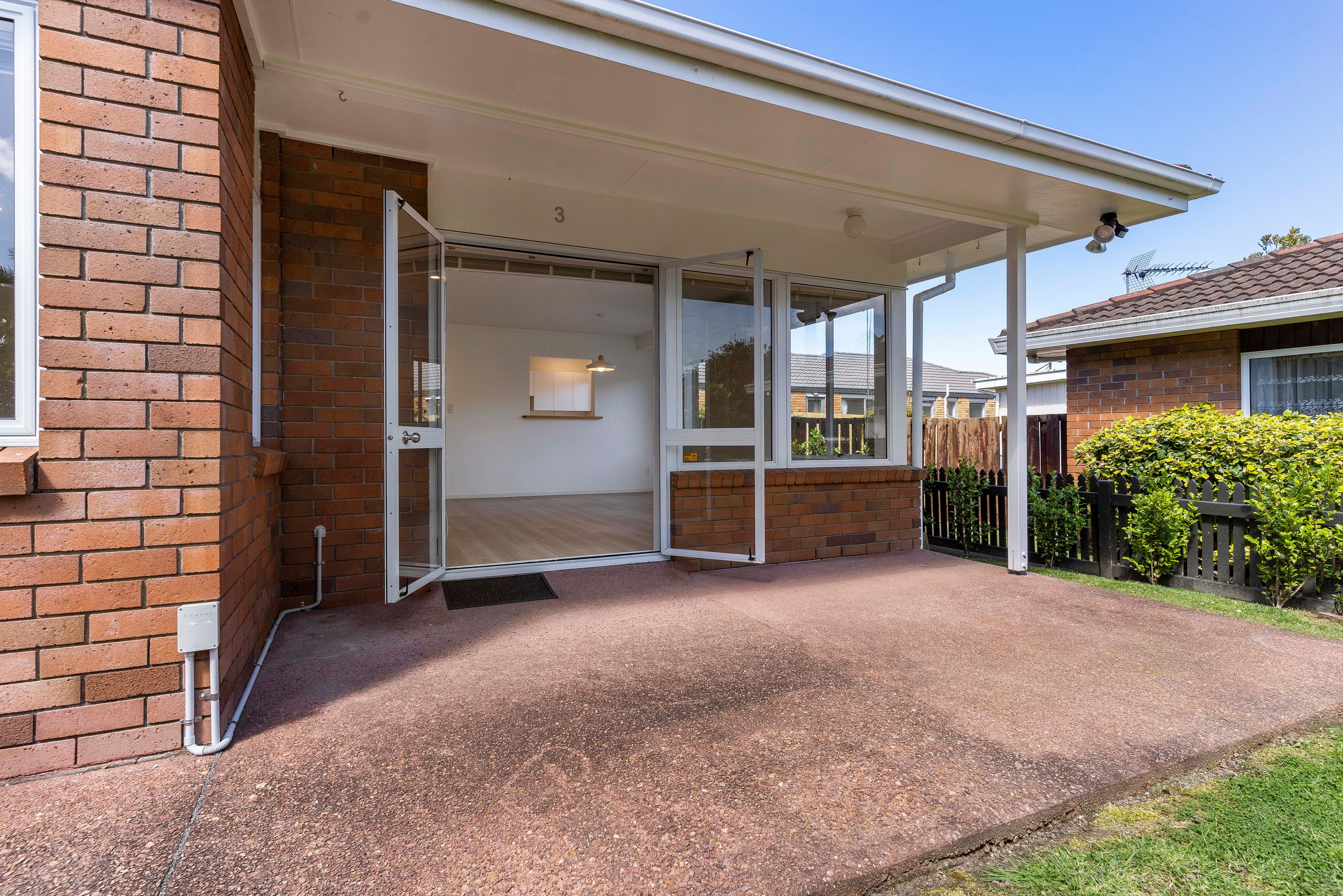 3/28A Godley Road, Green Bay, Waitakere City 0604 House for Sale