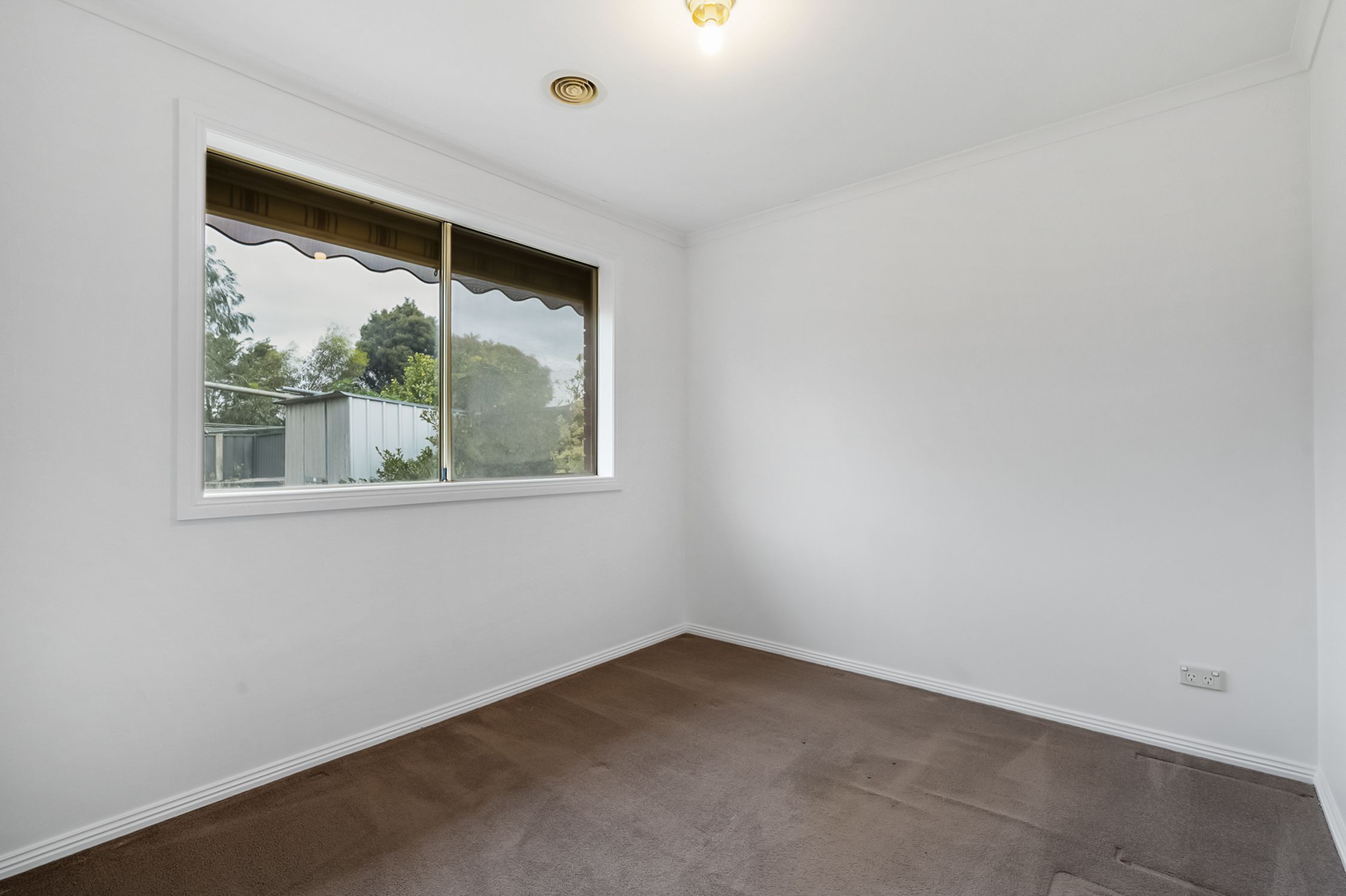 17 Grevillea Place — photo 7 of 10