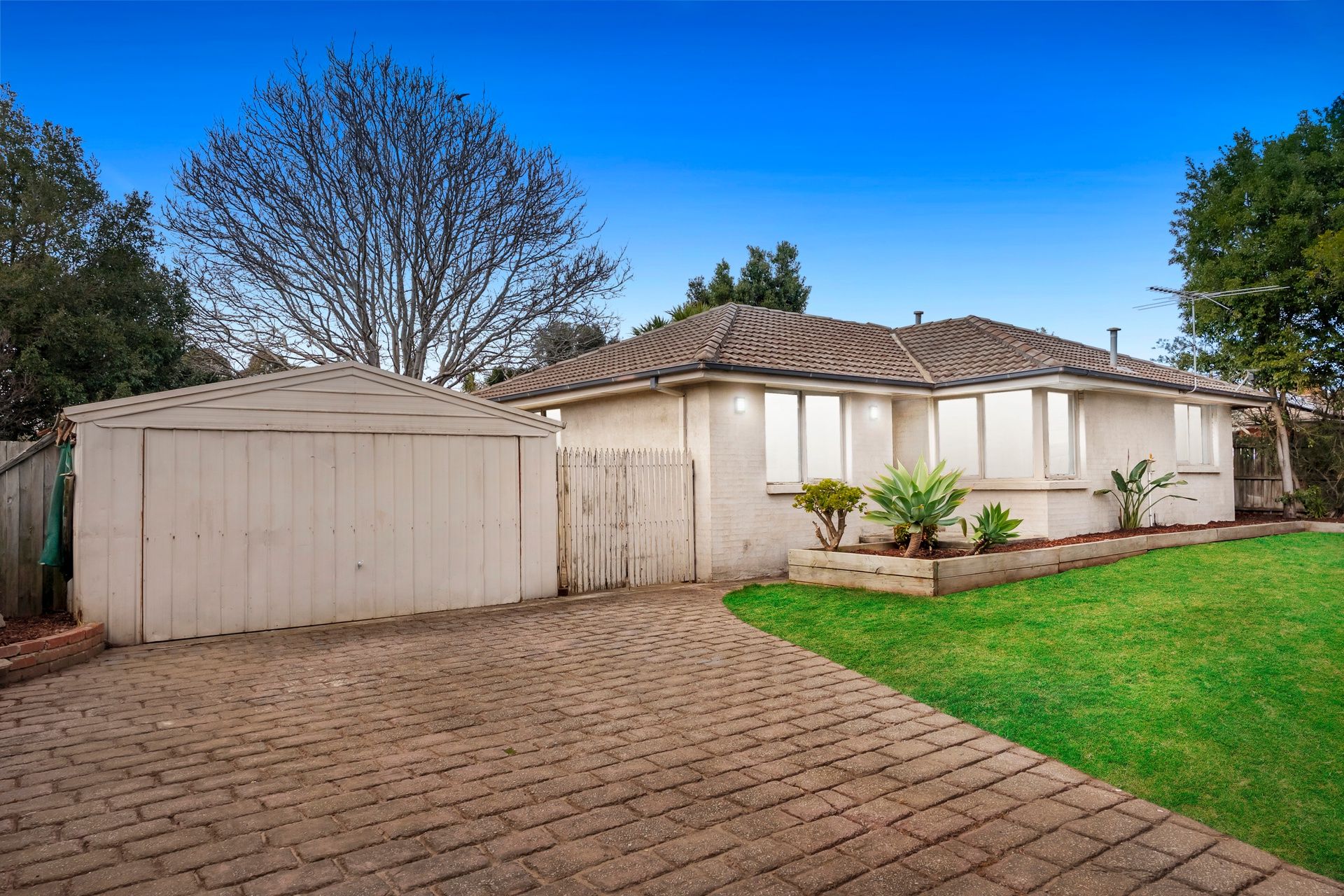 12 Monahans Road — photo from Ray White Cranbourne