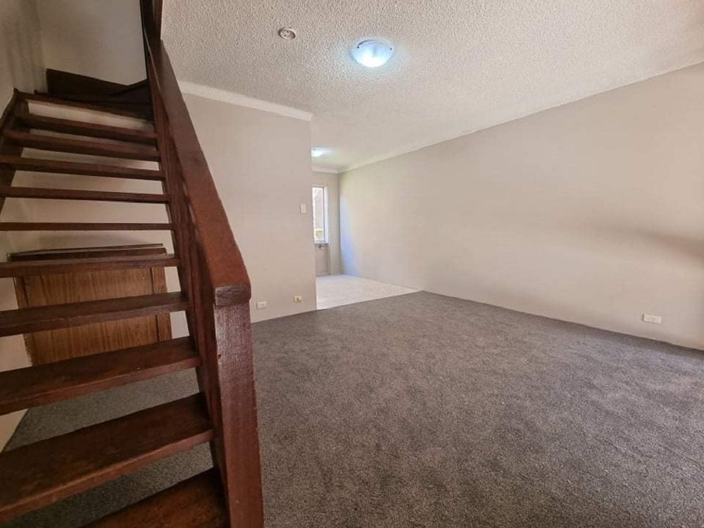 7/11 Warby Street, Campbelltown, NSW 2560