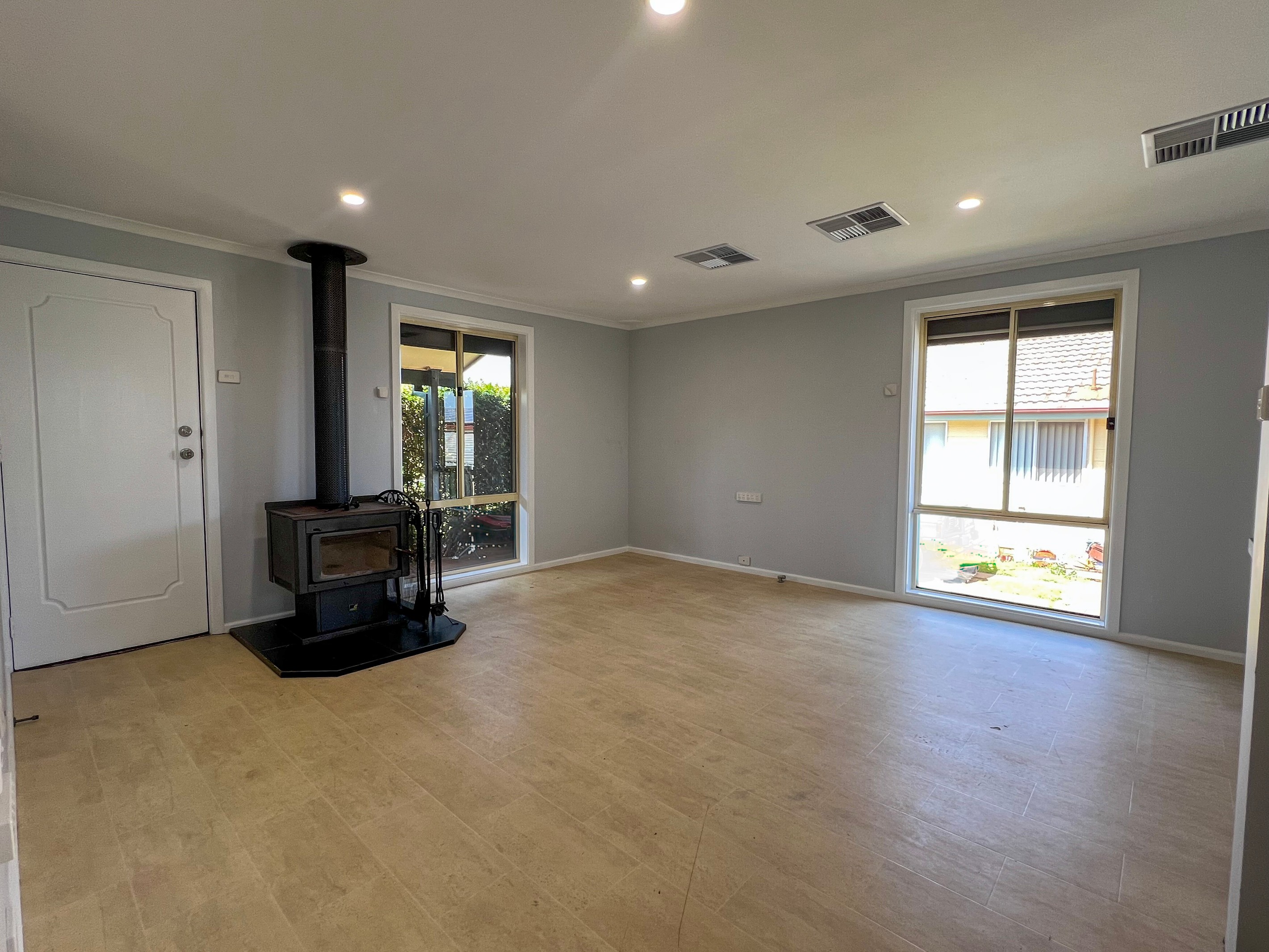 23 Westcott Crescent, Parkes, NSW 2870