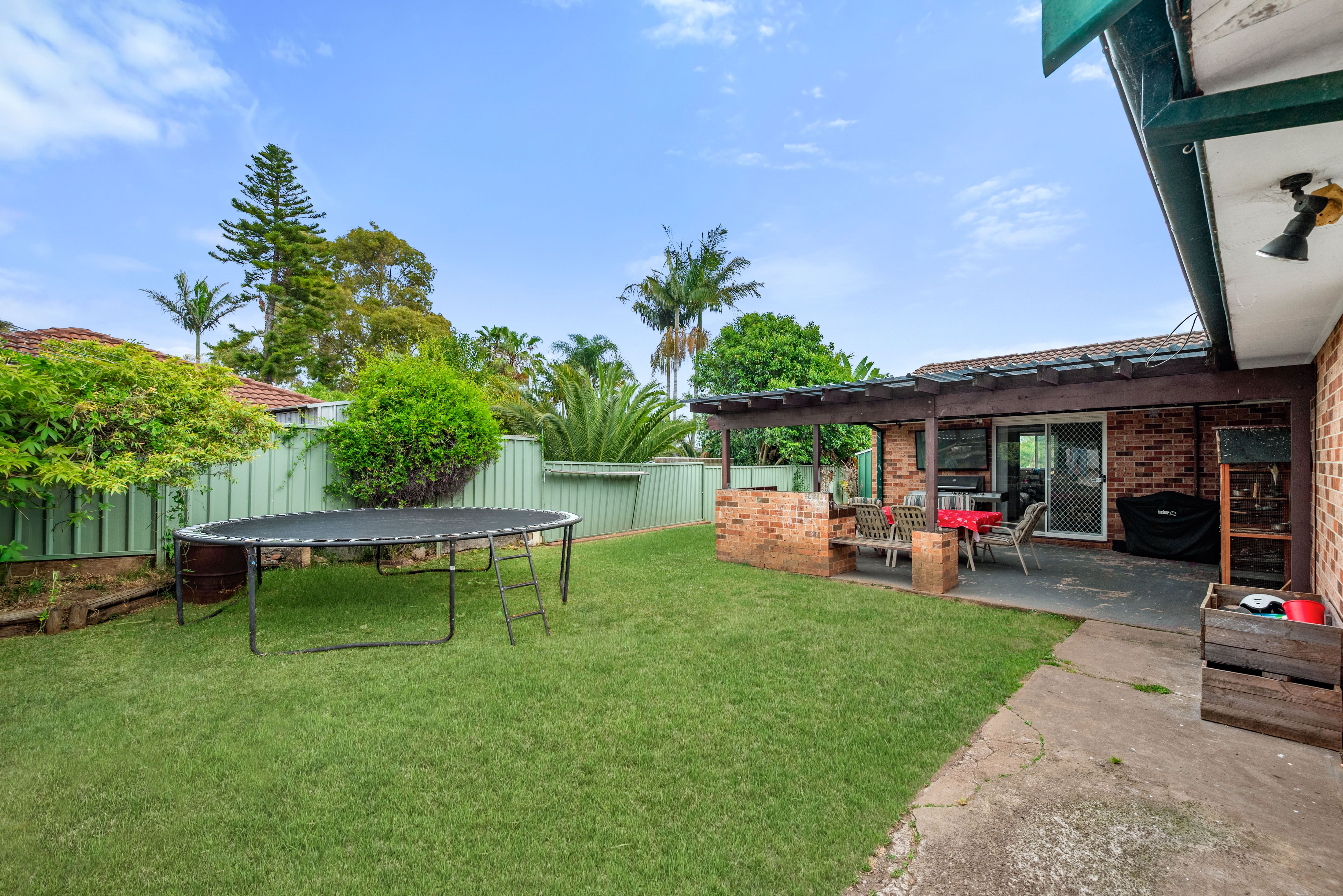 15 Jessica Place, Rosemeadow, NSW 2560