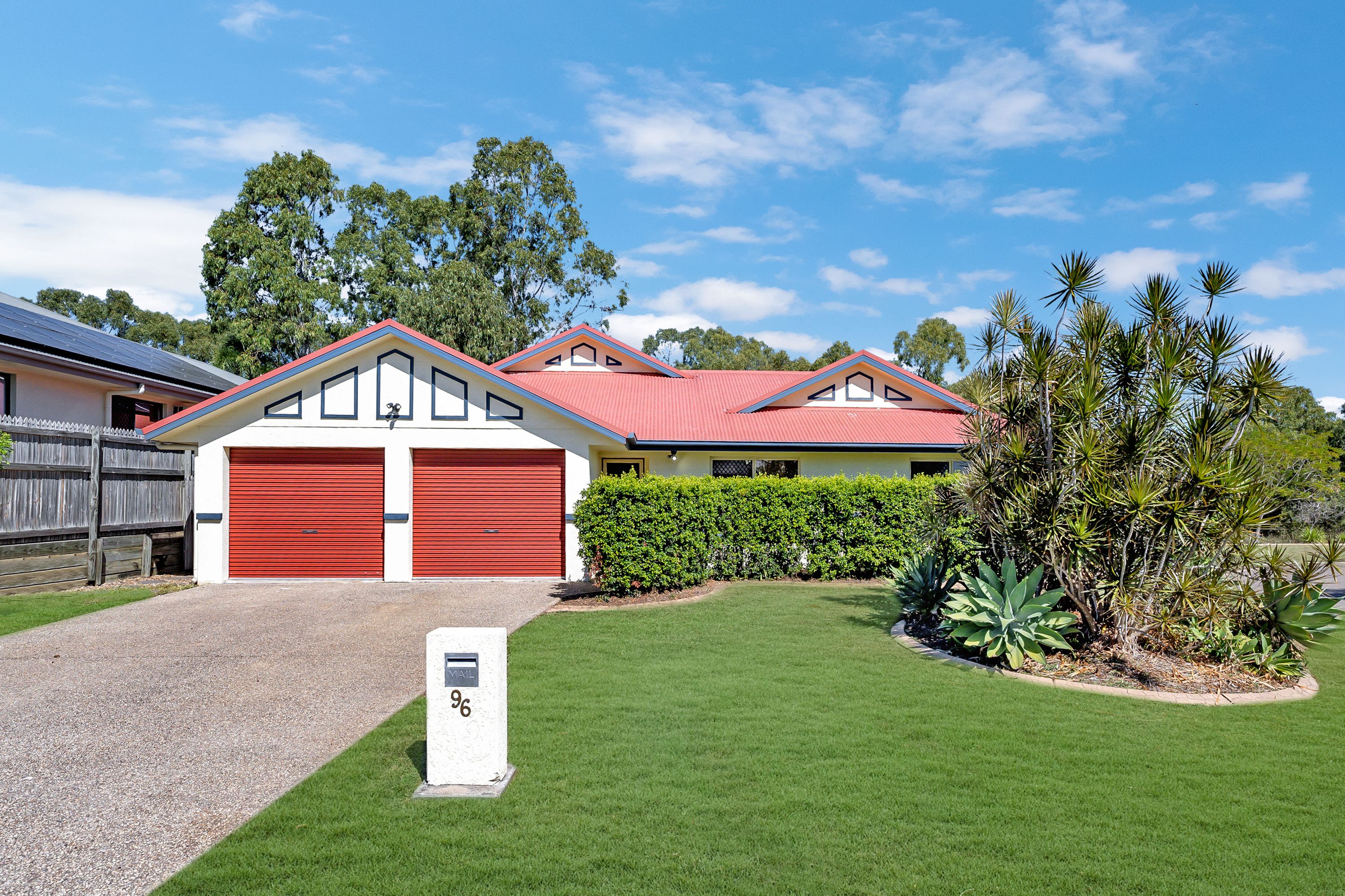 96 Estuary Parade, Douglas QLD 4814